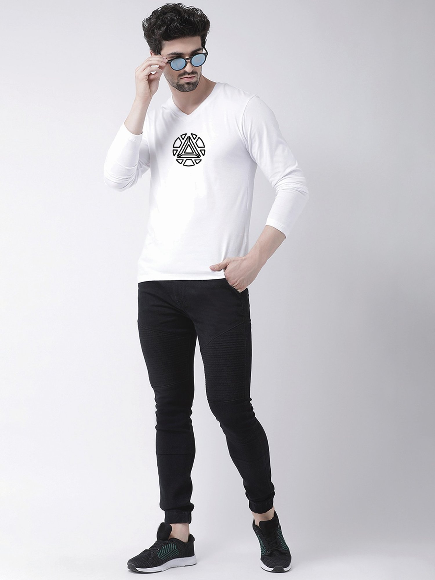 Friskers White Cotton Slim Fit Printed T-Shirt