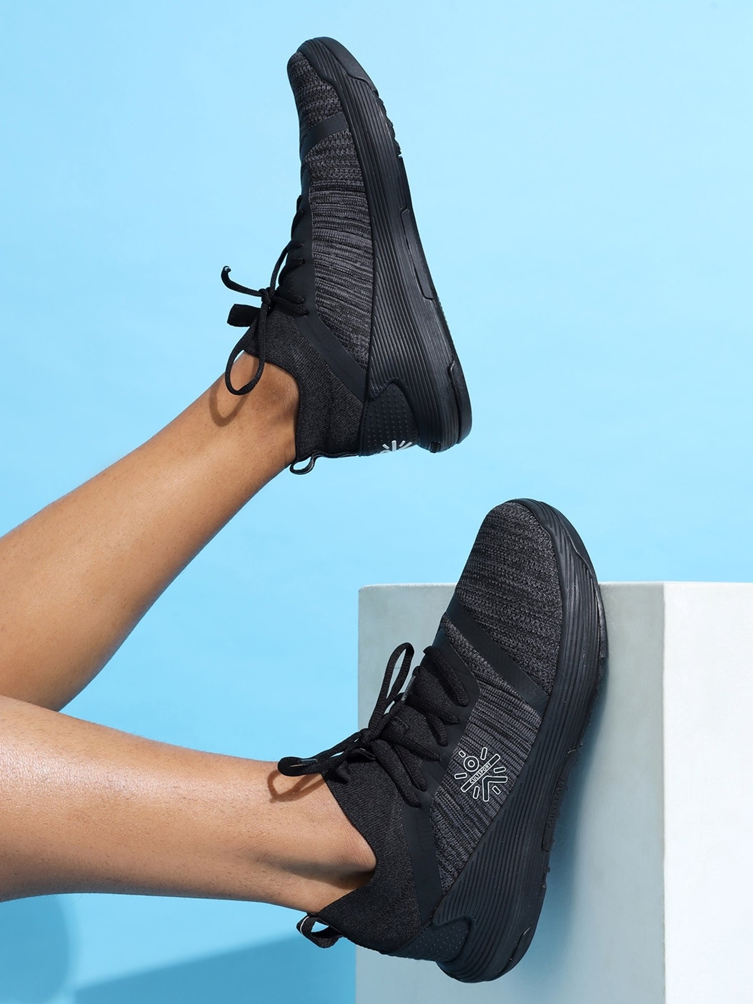 Cultsport Men's Pro-Train Black Running Shoes