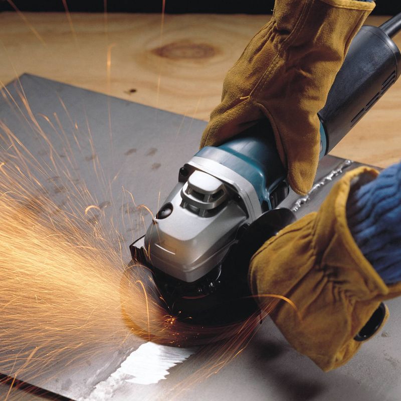 Makita 9564CV 4-1/2 in. Slide Switch Variable Speed Angle Grinder