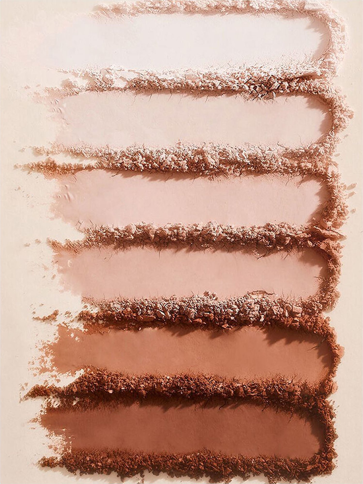 Makeup Revolution Reloaded Pressed Powder Beige - 6 gm