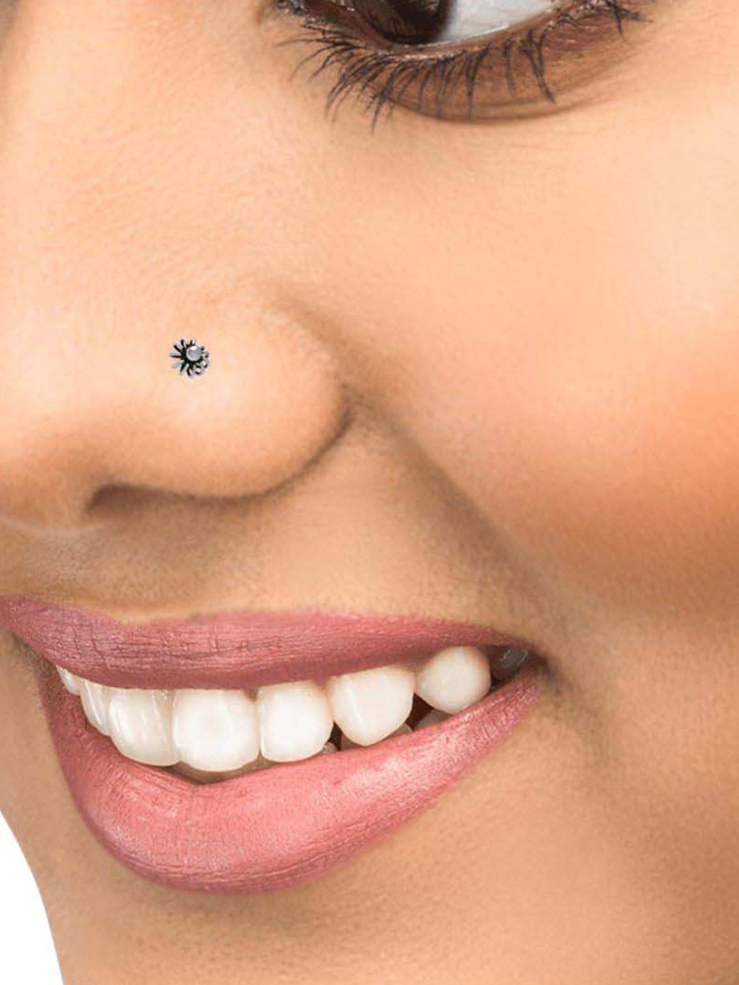 Zavya 92.5 Sterling Silver Floral Nosepin for Women