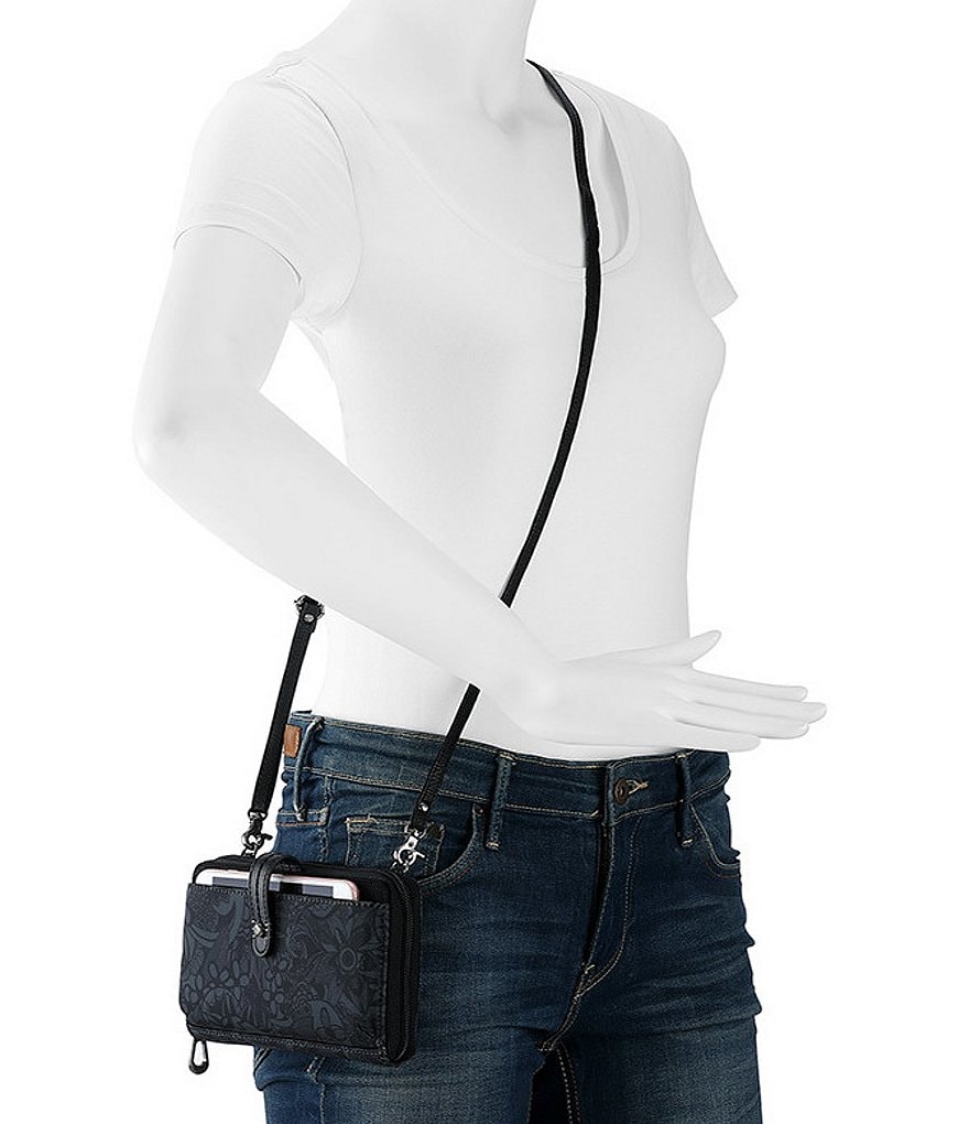 The Sak Ventura Multi Compartment Smartphone Crossbody Bag