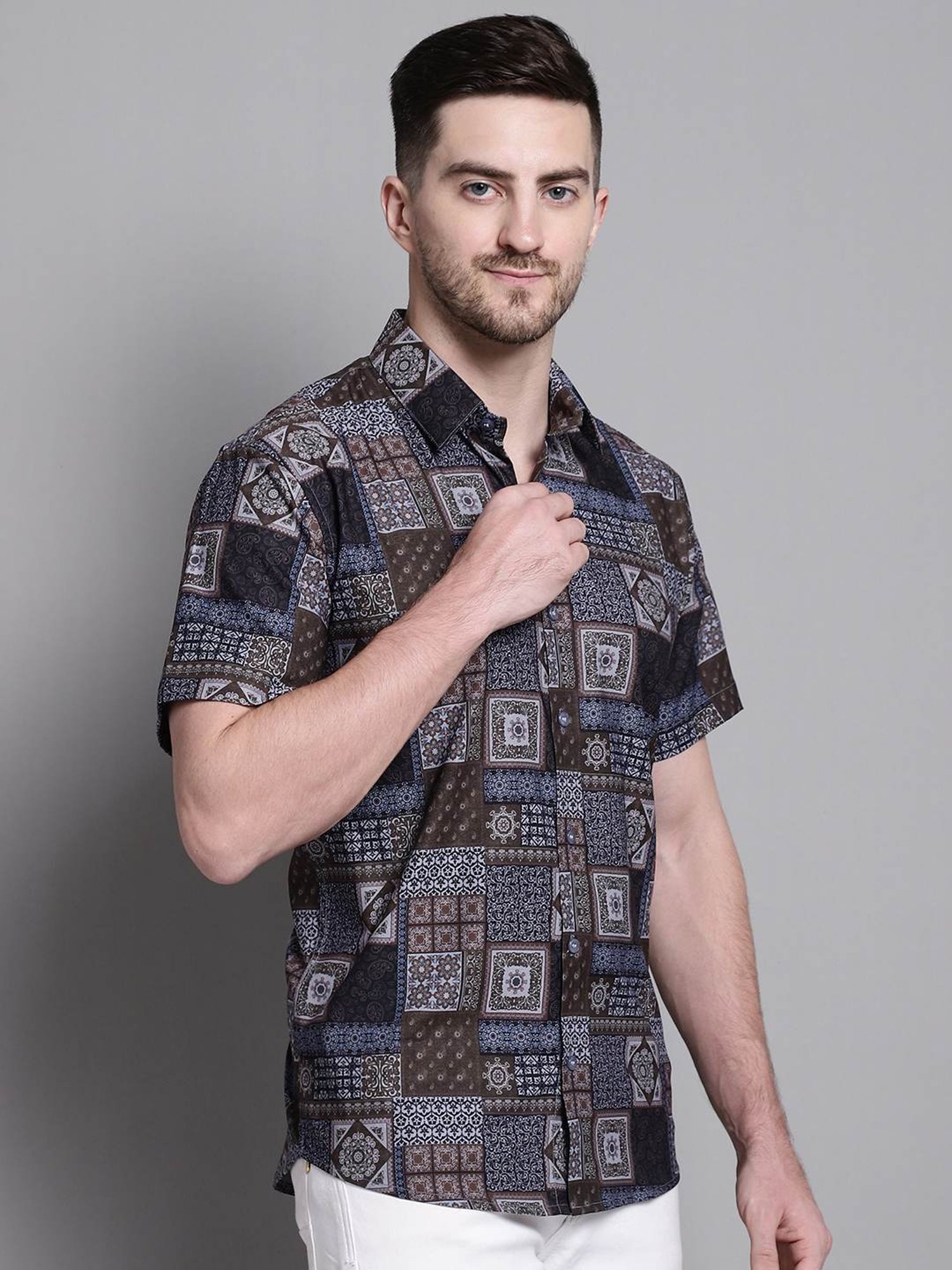 Jainish Coffee Cotton Regular Fit Printed Shirt