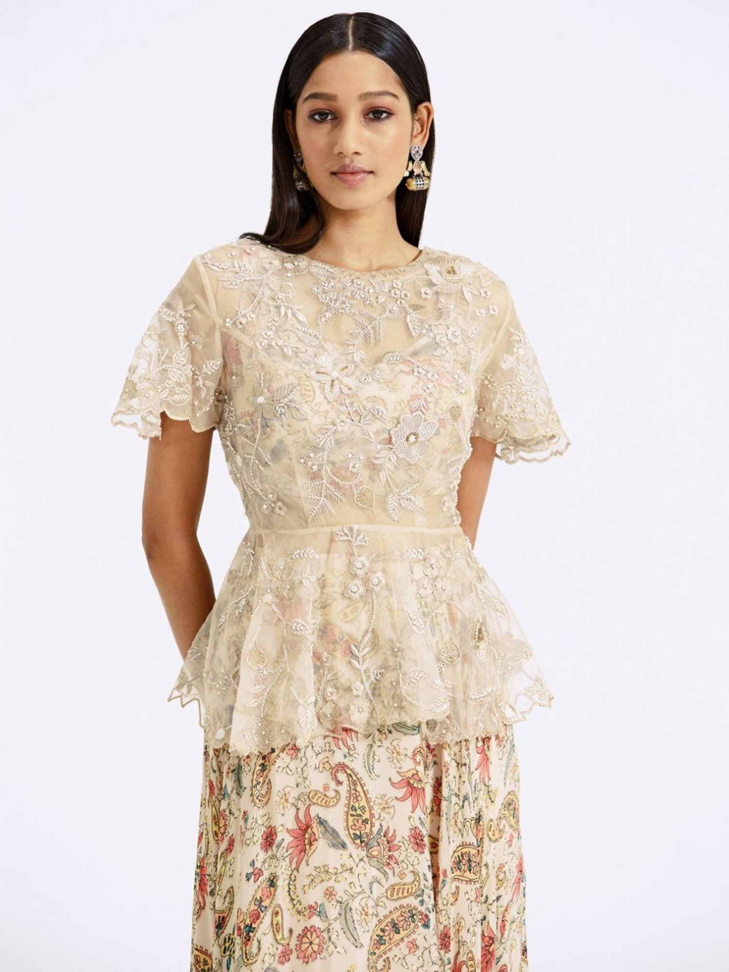 Basanti Kapde aur Koffee Grey Evolve Embroidered Top with Skirt