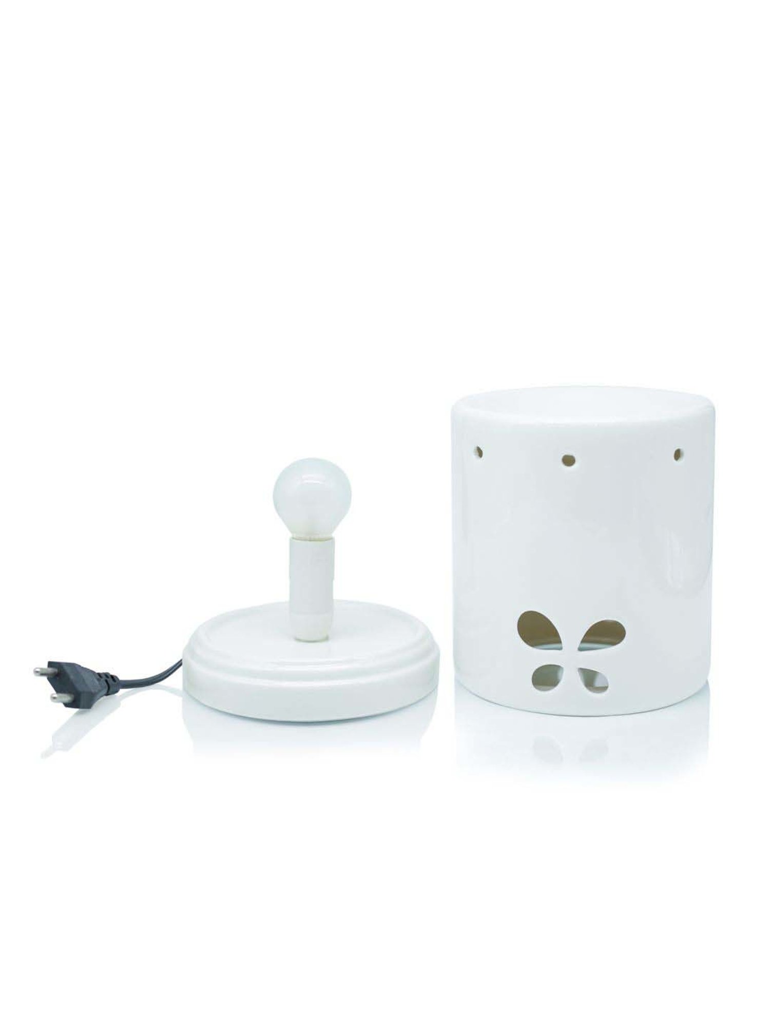 IRIS White Home Fragrances Electric Vaporizer With 60 Watt Electric Bulb