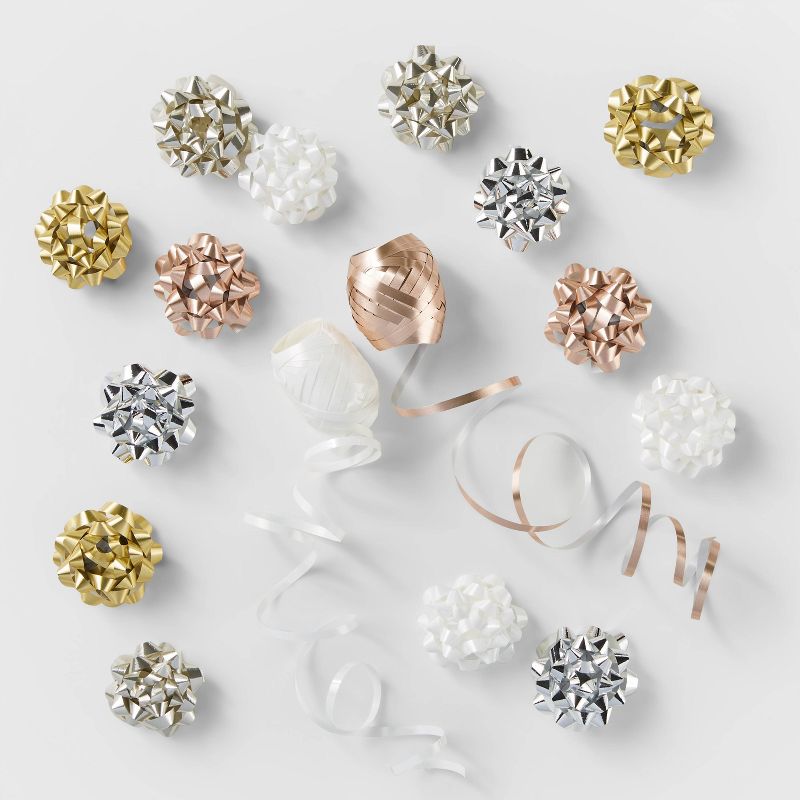 Flat Ribbon 5 End x 40' Gold/White/Silver - Wondershop™