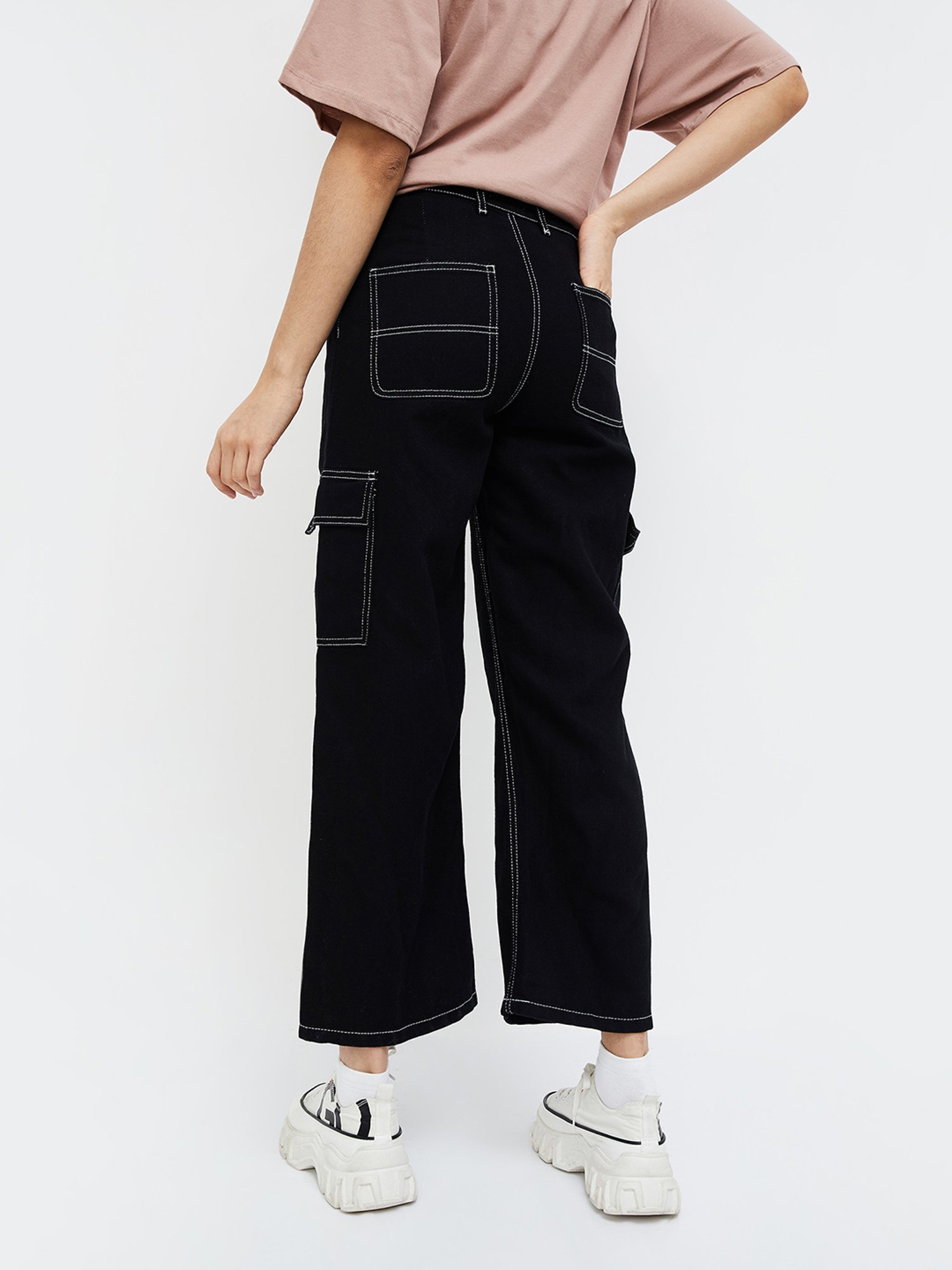 Ginger by Lifestyle Black Cotton Regular Fit Mid Rise Cargo Jeans