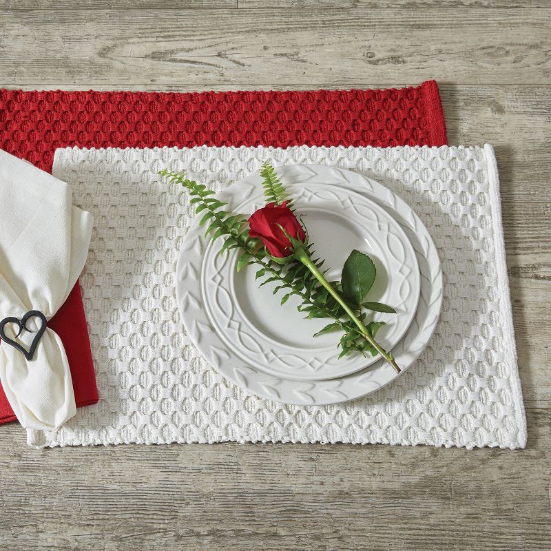 10 Pieces 14.4" Gold Leaf-Shaped Vinyl Placemats, Washable Table Mats Set for Party Decorations and Catering Events