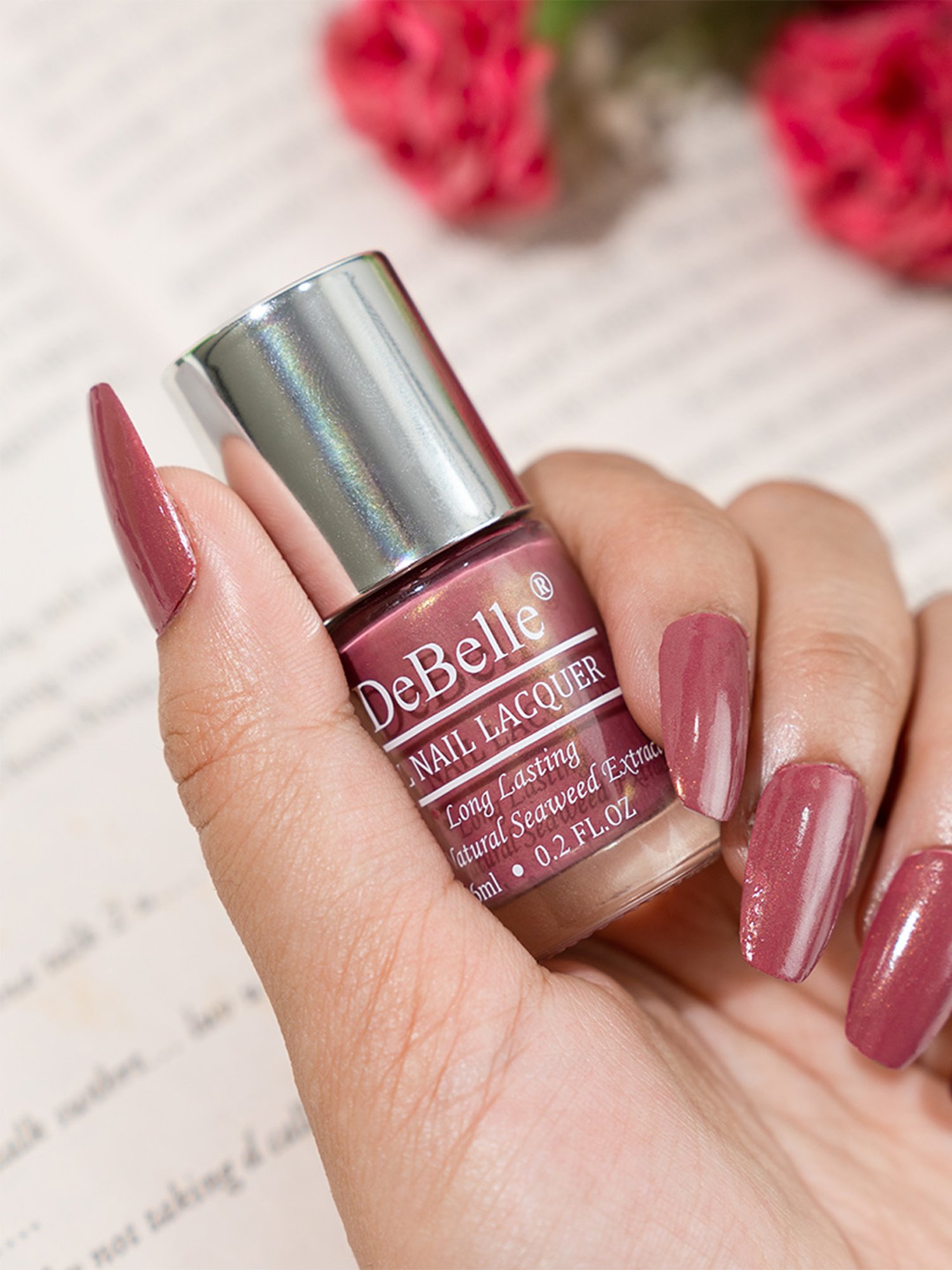 DeBelle Gel Nail Lacquer Poise Nicole - 6 ml