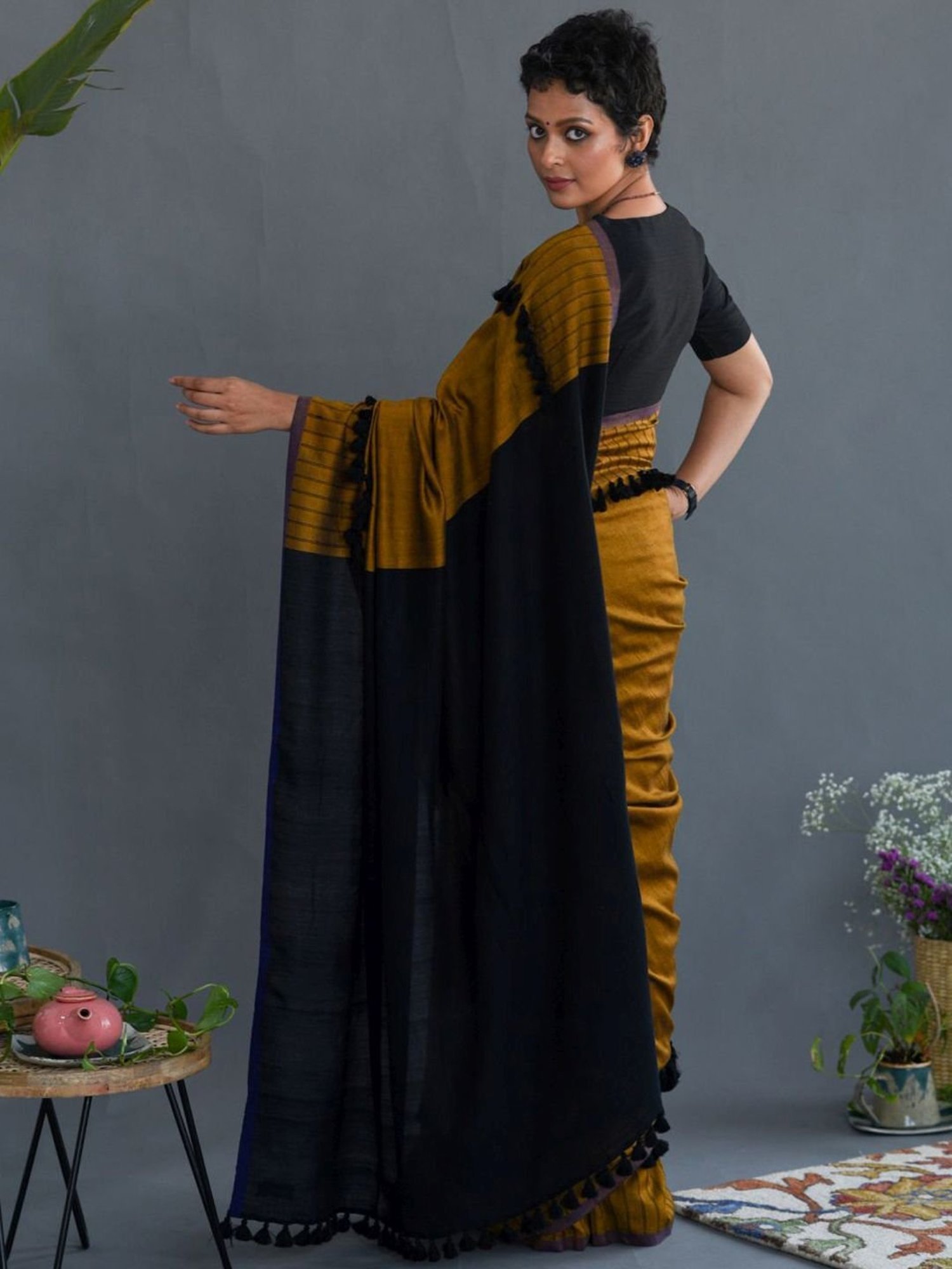 Suta Mustard & Black Plain Saree Without Blouse