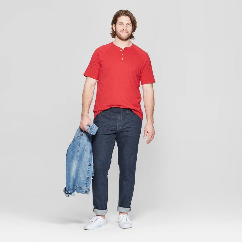 Columbia Black Regular Fit Sports T-Shirt