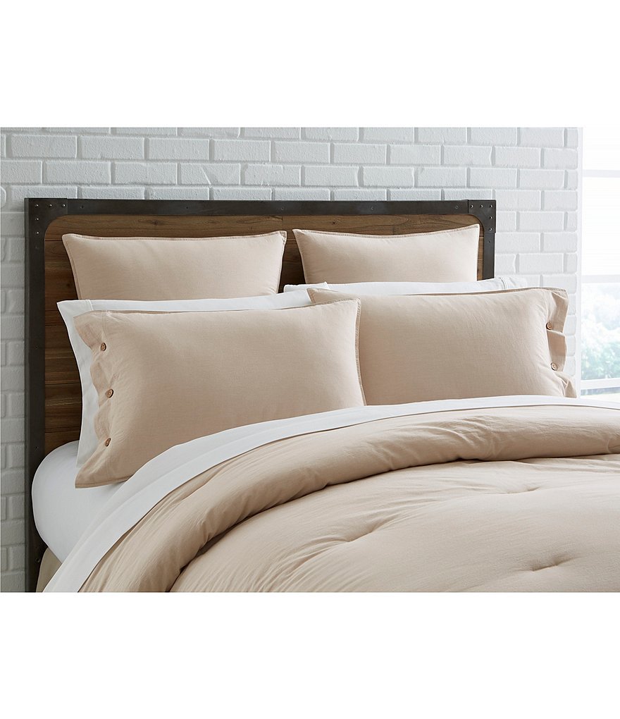 Cremieux Chambray Comforter