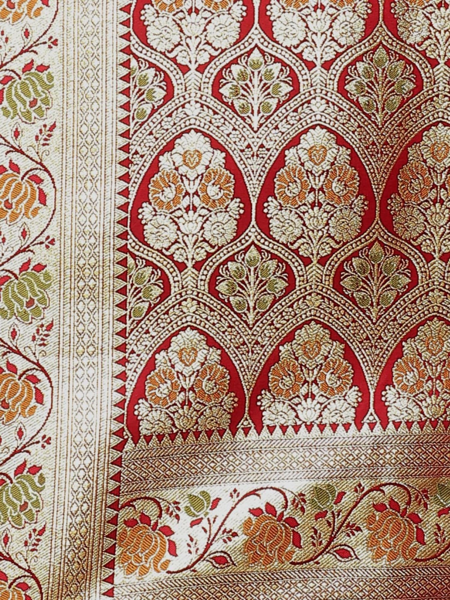 Banarasi Silk Works Maroon Woven Saree With Unstitched Blouse