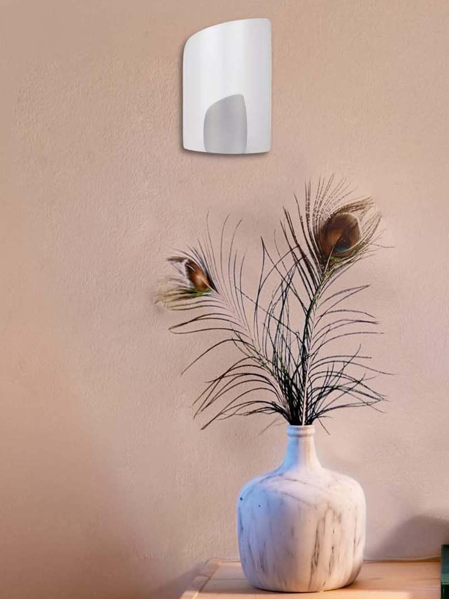 Philips White Sigma Indoor Wall Lamp - B22 Base