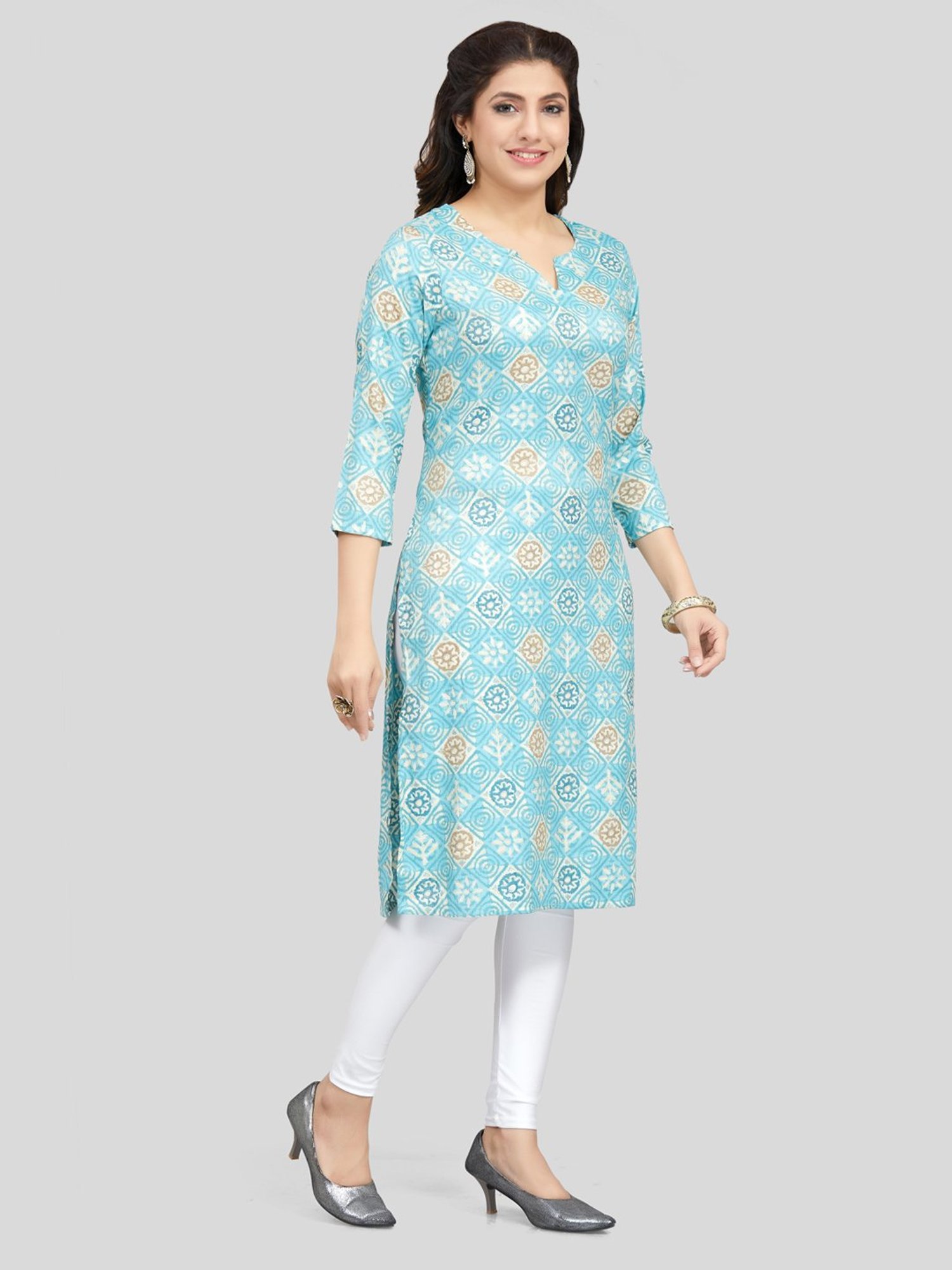 Saree Swarg Blue Printed Straight Kurta