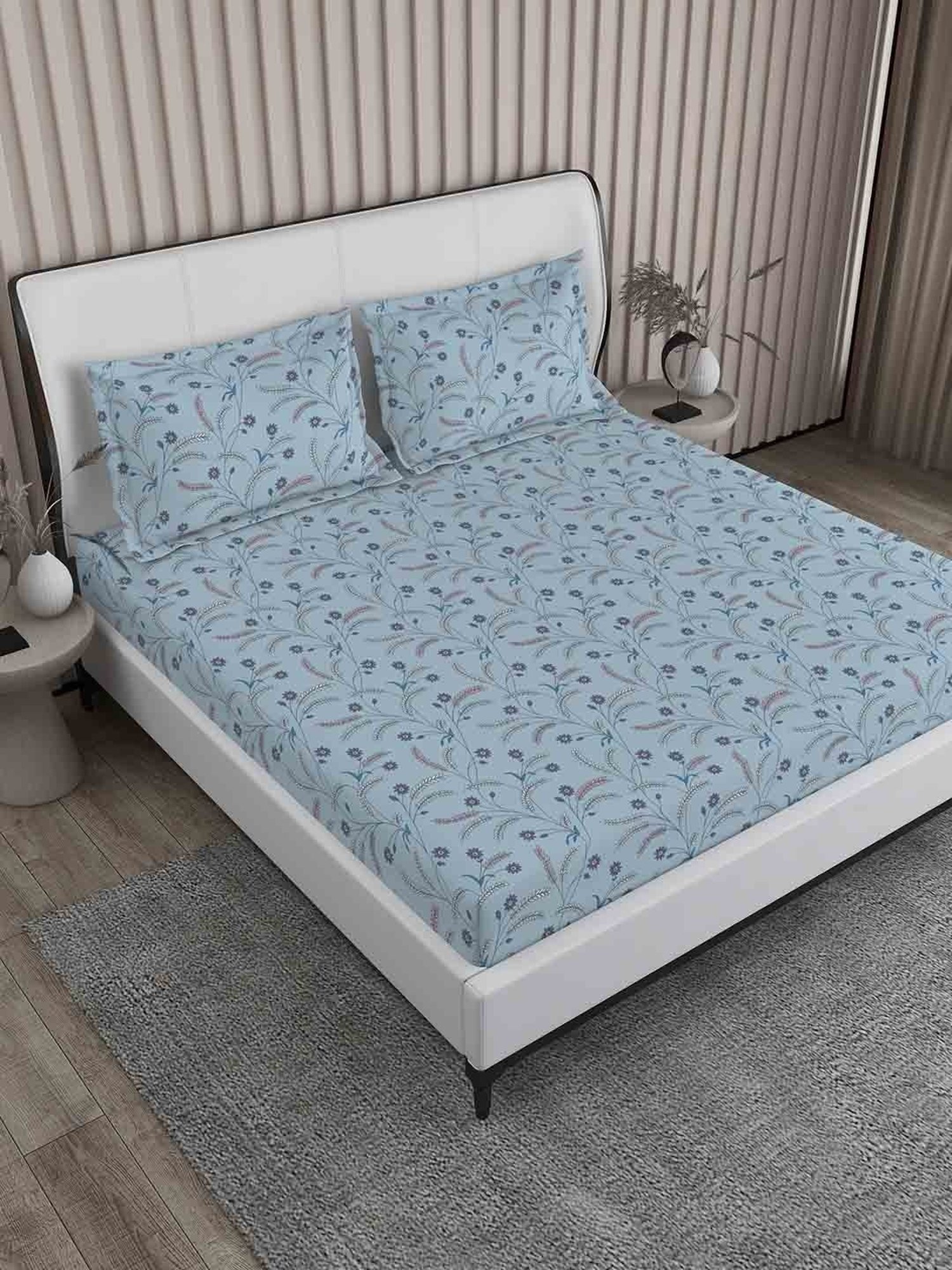 Boutique Living Magnifique  Floral Blue 200 TC Cotton King Bed Sheet with 2 Pillow Covers