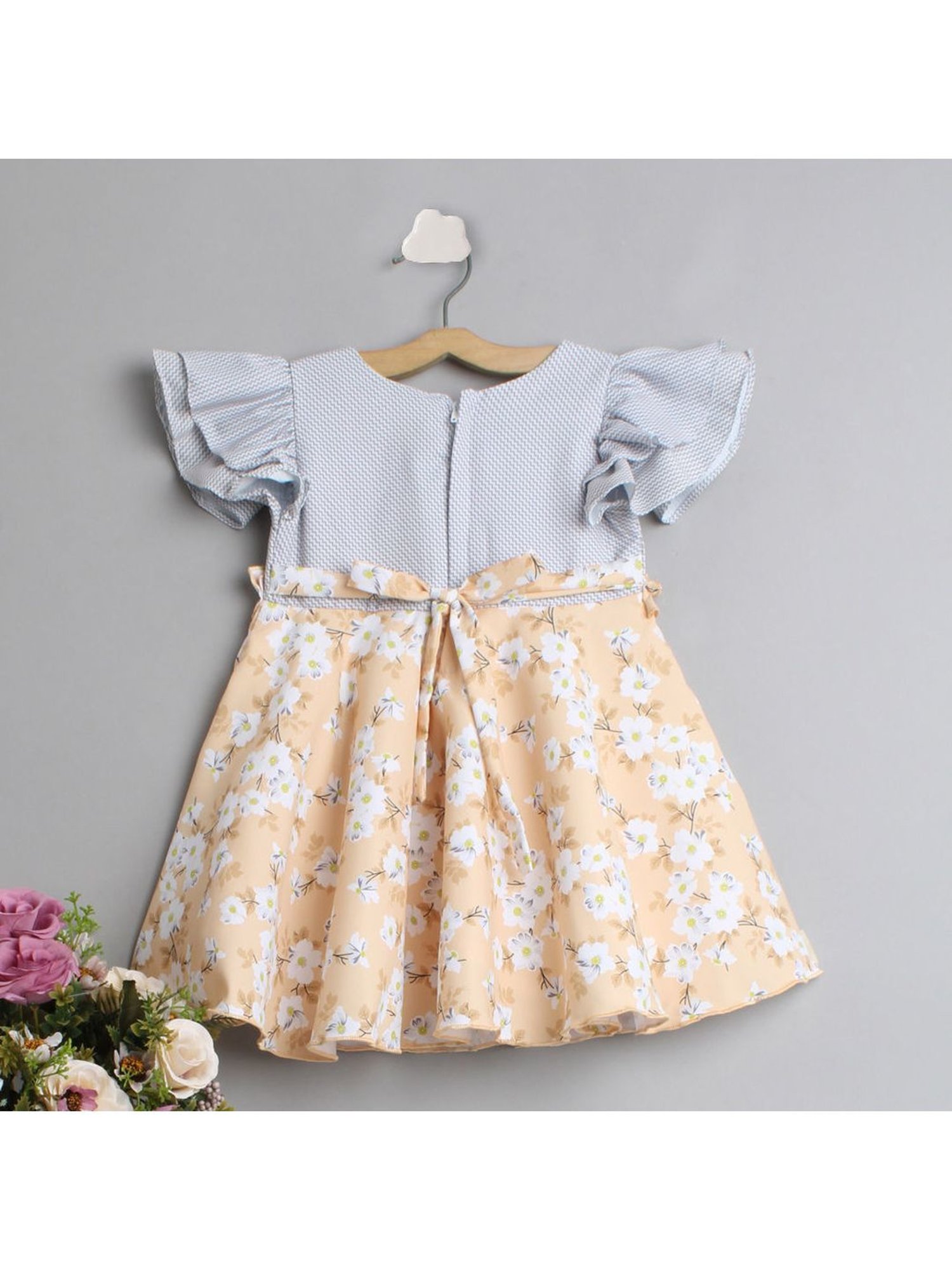The Magic Wand Kids Peach Cotton Floral Print Dress