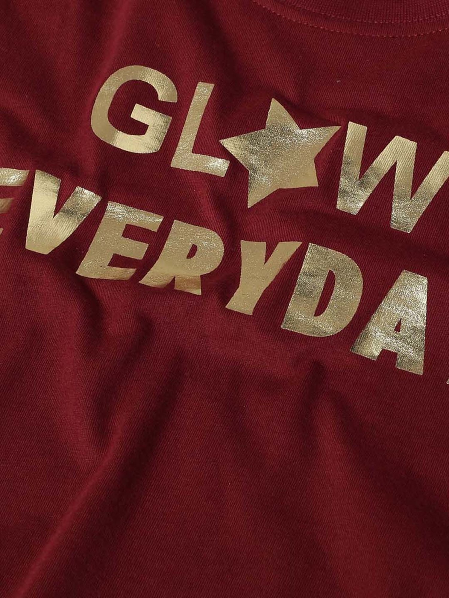 Plum Tree Kids Maroon & Gold Cotton Graphic Full Sleeves T-Shirt Set