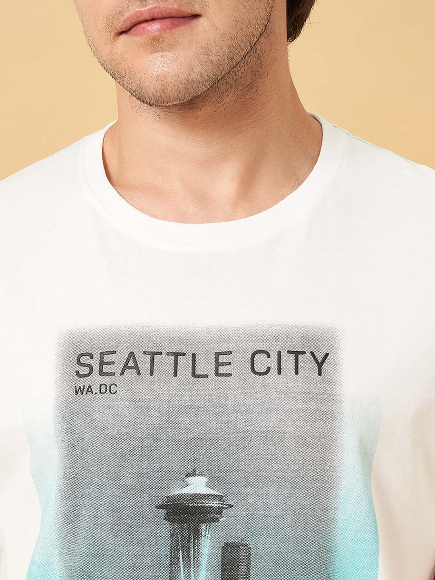 Sf Jeans By Pantaloons Off White Slim Fit Printed T-Shirt