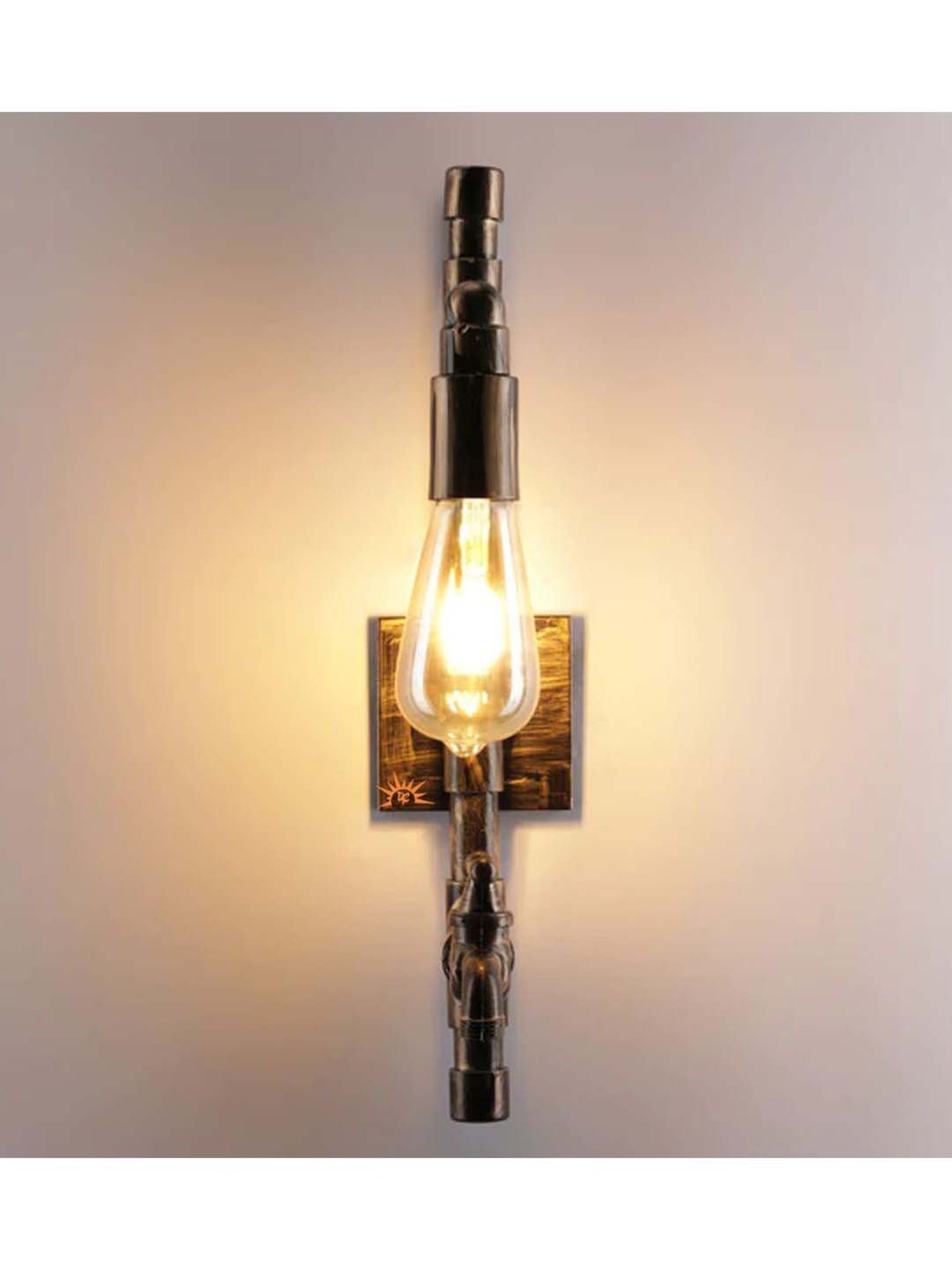 DecorativeRay Antique Gold PVC Wall Light - Set of 1