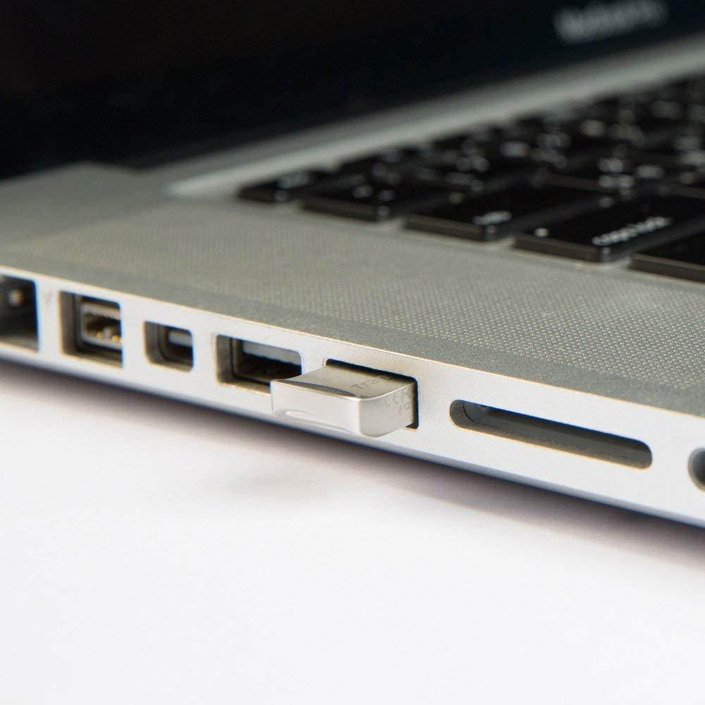 Transcend 64GB JetFlash 710 USB 3.1/3.0 Flash Drive (TS64GJF710S)