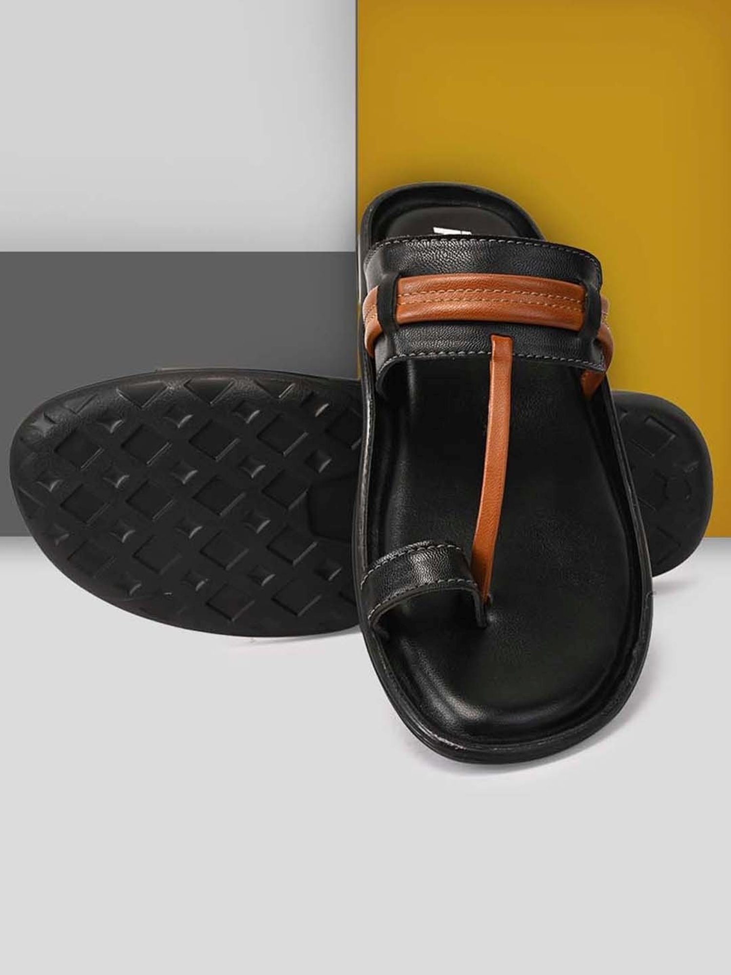 Apsis Men's Black Toe Ring Sandals