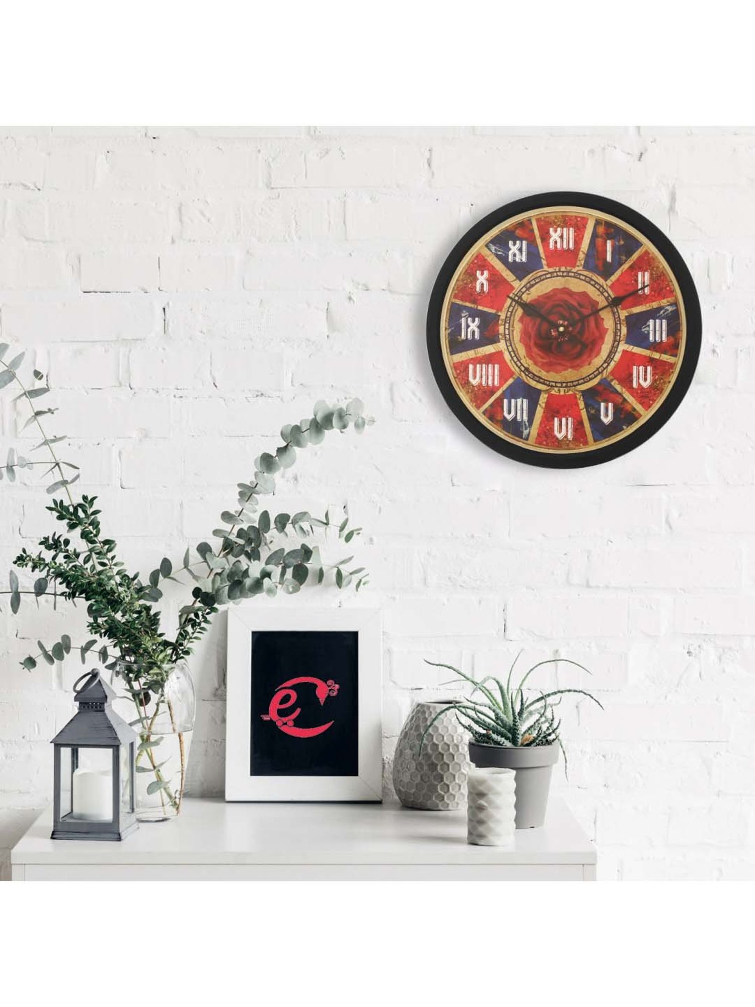 eCraftIndia Designer Round Analog Black Wall Clock