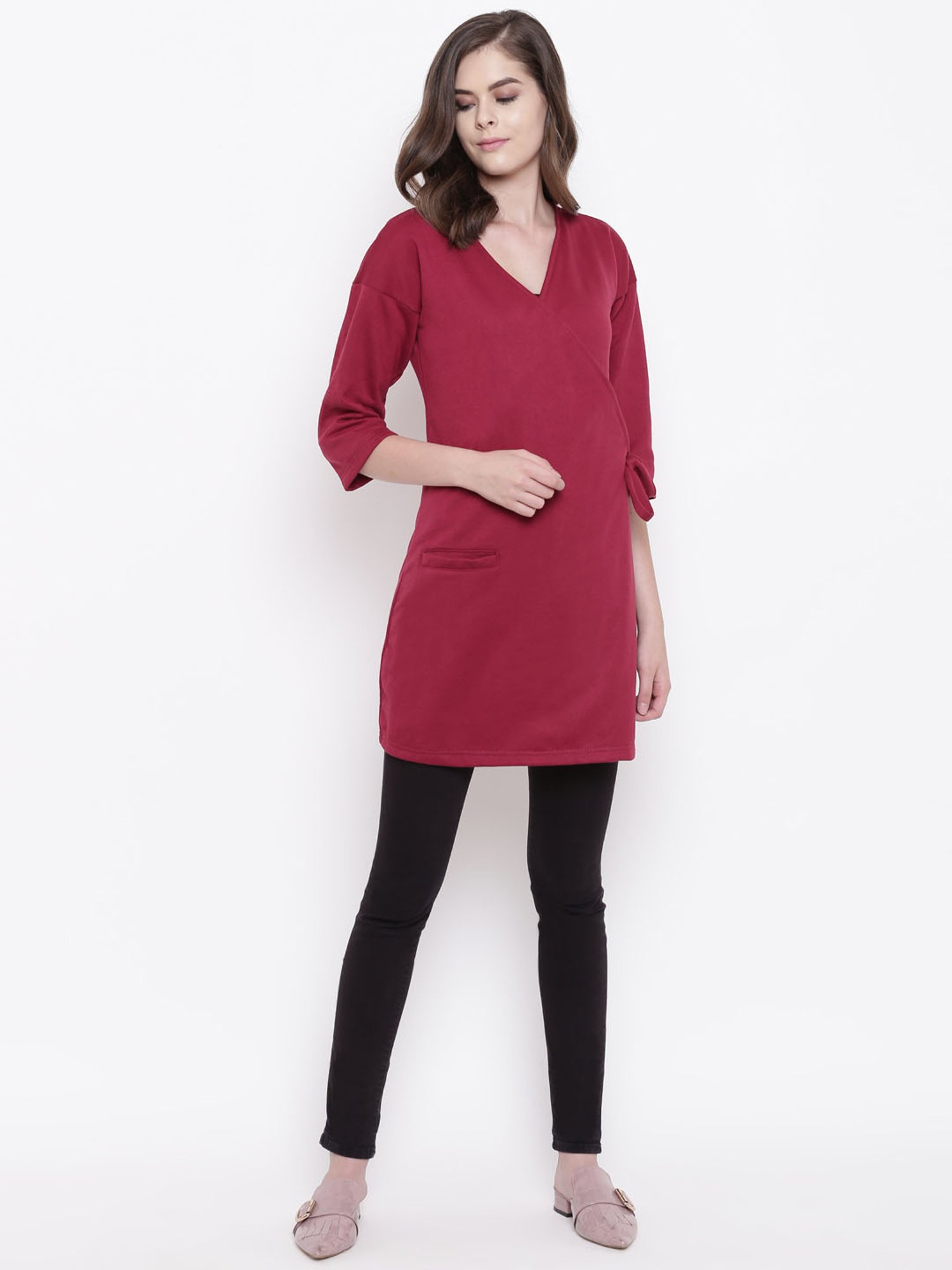 Belle Fille Maroon Regular Fit Shrug