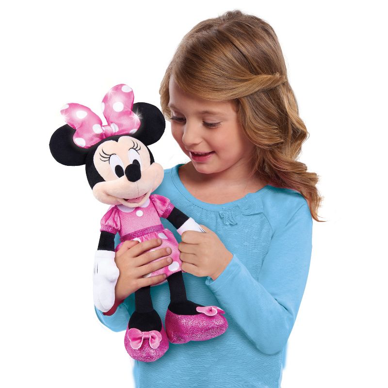 Disney Juniors Minnie Mouse Happy Helpers Musical Light Up Plush
