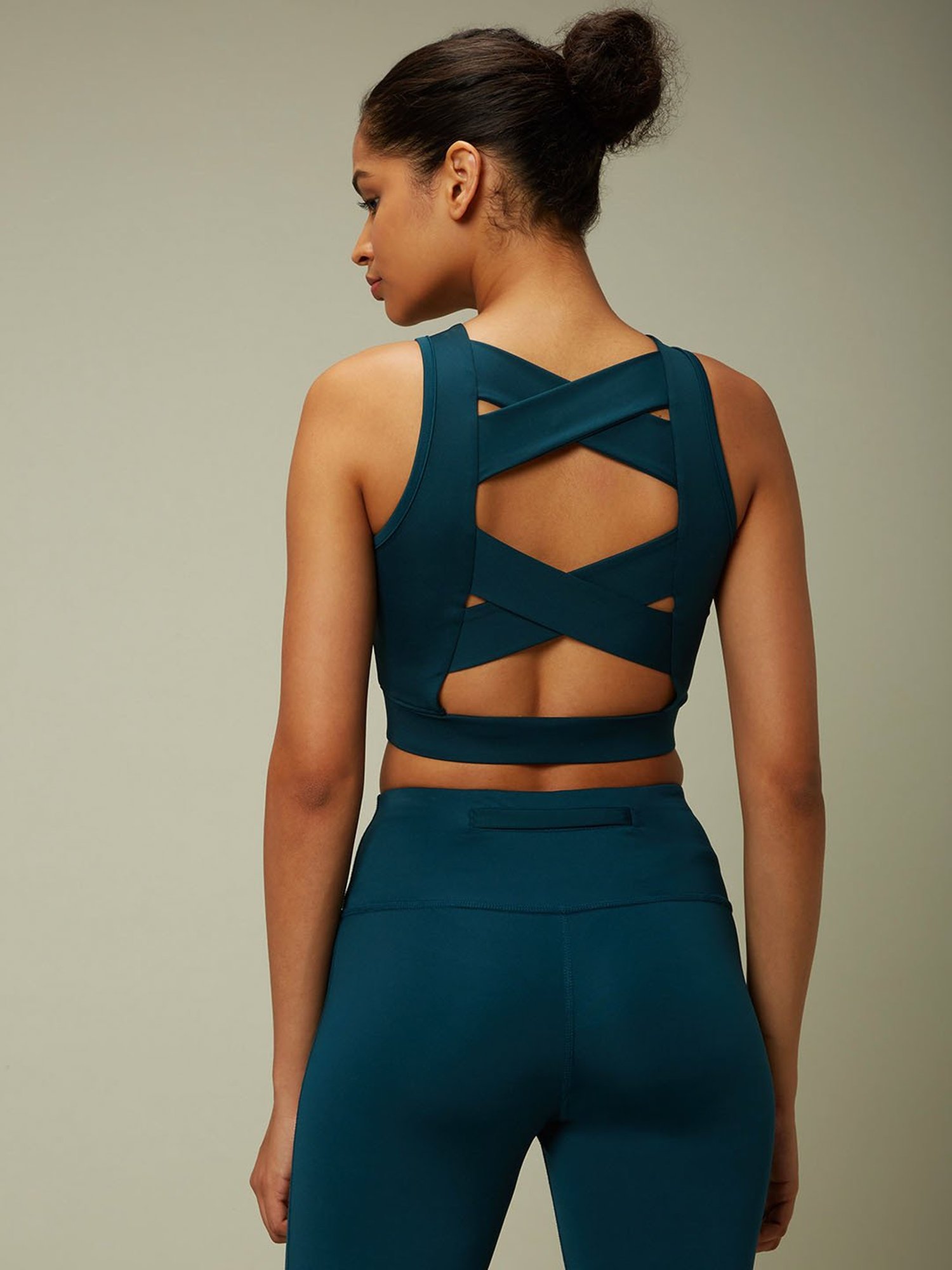 SILVERTRAQ Teal Regular Fit Crop Top