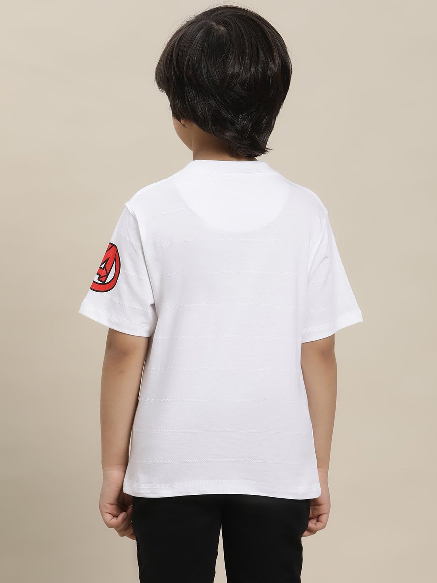 Kidsville Captain America Printed Regular Fit Off White T-Shirt For Boys