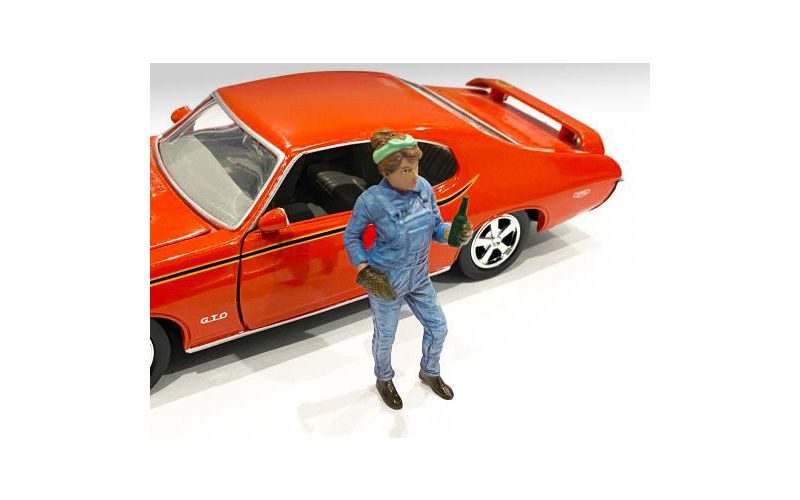 Retro Female Mechanics Figurines 4 piece Set for 1/24 Scale Models by American Diorama
