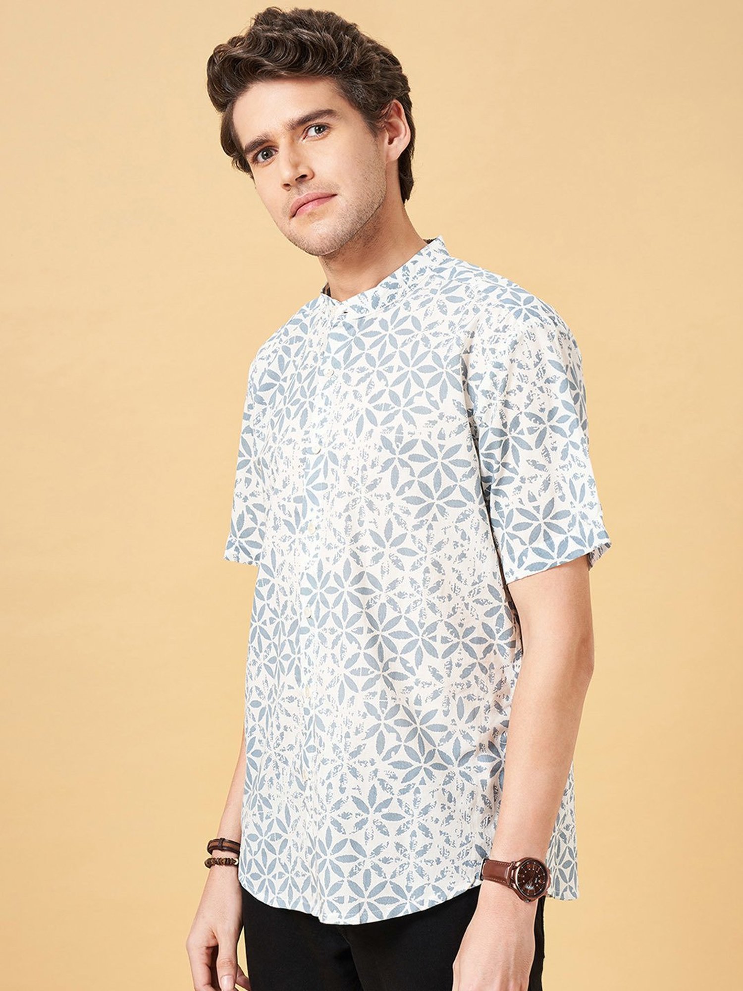 Indus Route by Pantaloons Powder Blue Regular Fit Printed Shirt