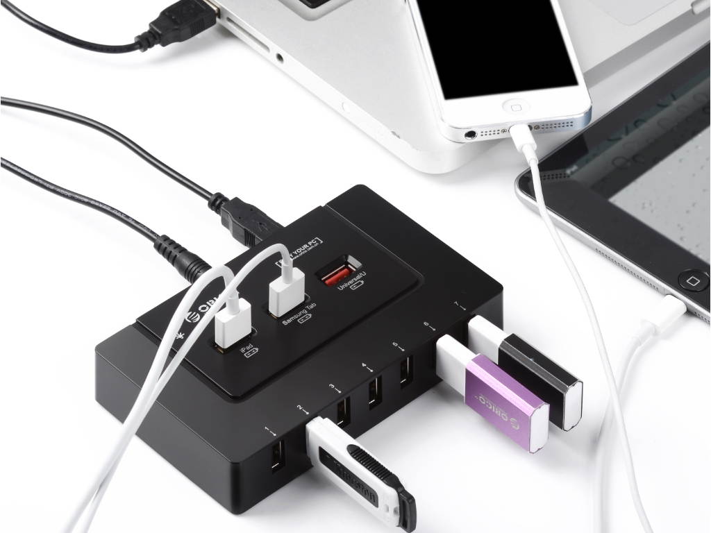 ORICO HF7U-3P 7-Port USB 2.0 Hub - 3 x Charger, 12V 2.5A Power Adapter and USB 2.0 Cord