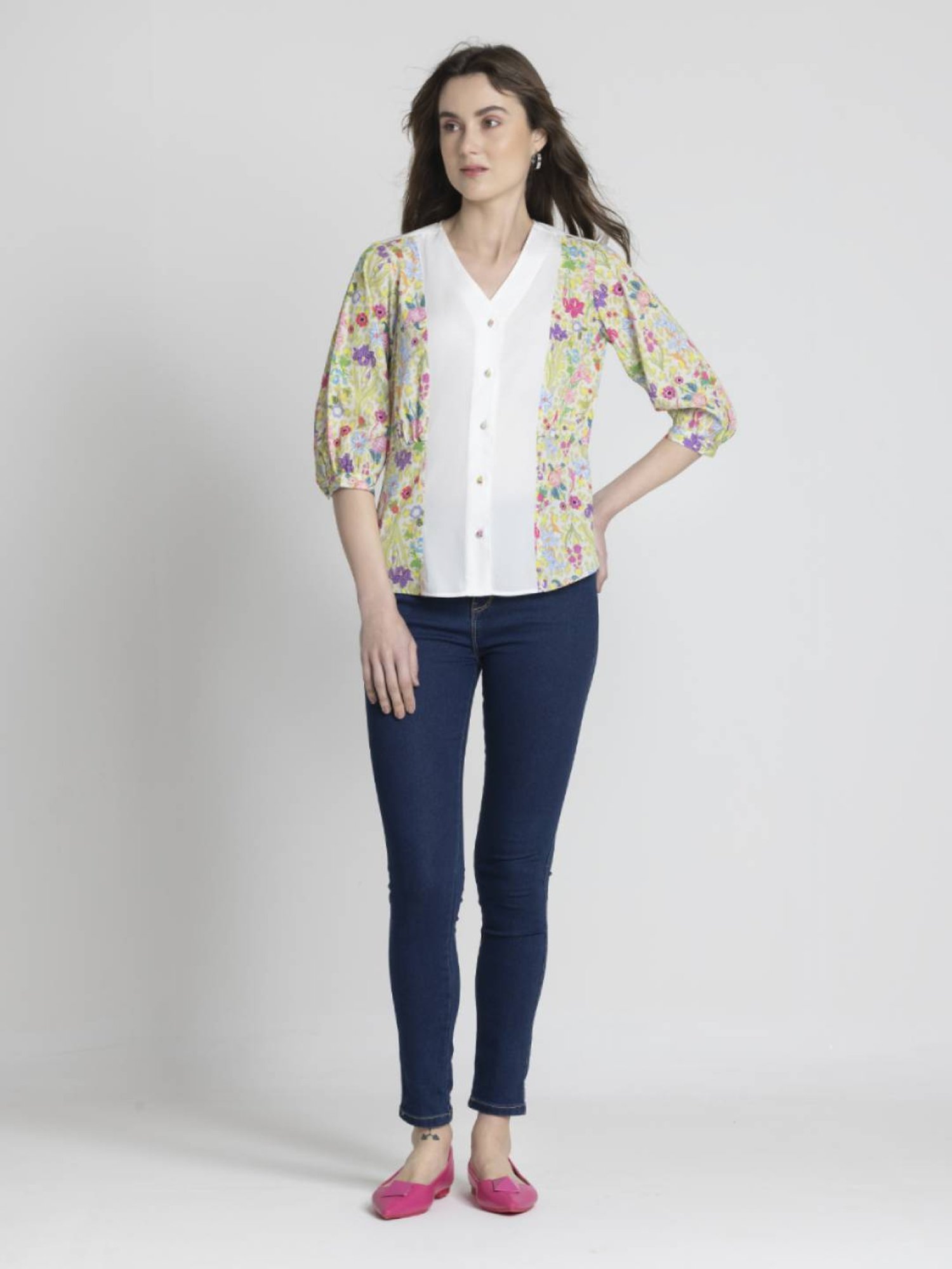 SHAYE White & Green Floral Print Top