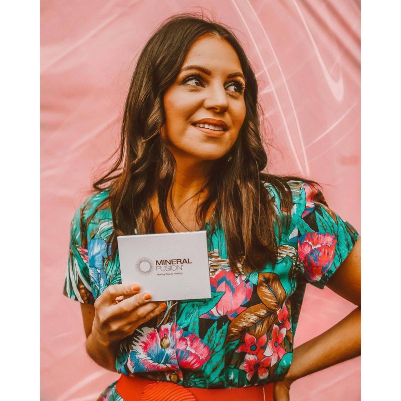 Mineral Fusion Velvet Eye Shadow Palette - 0.35oz