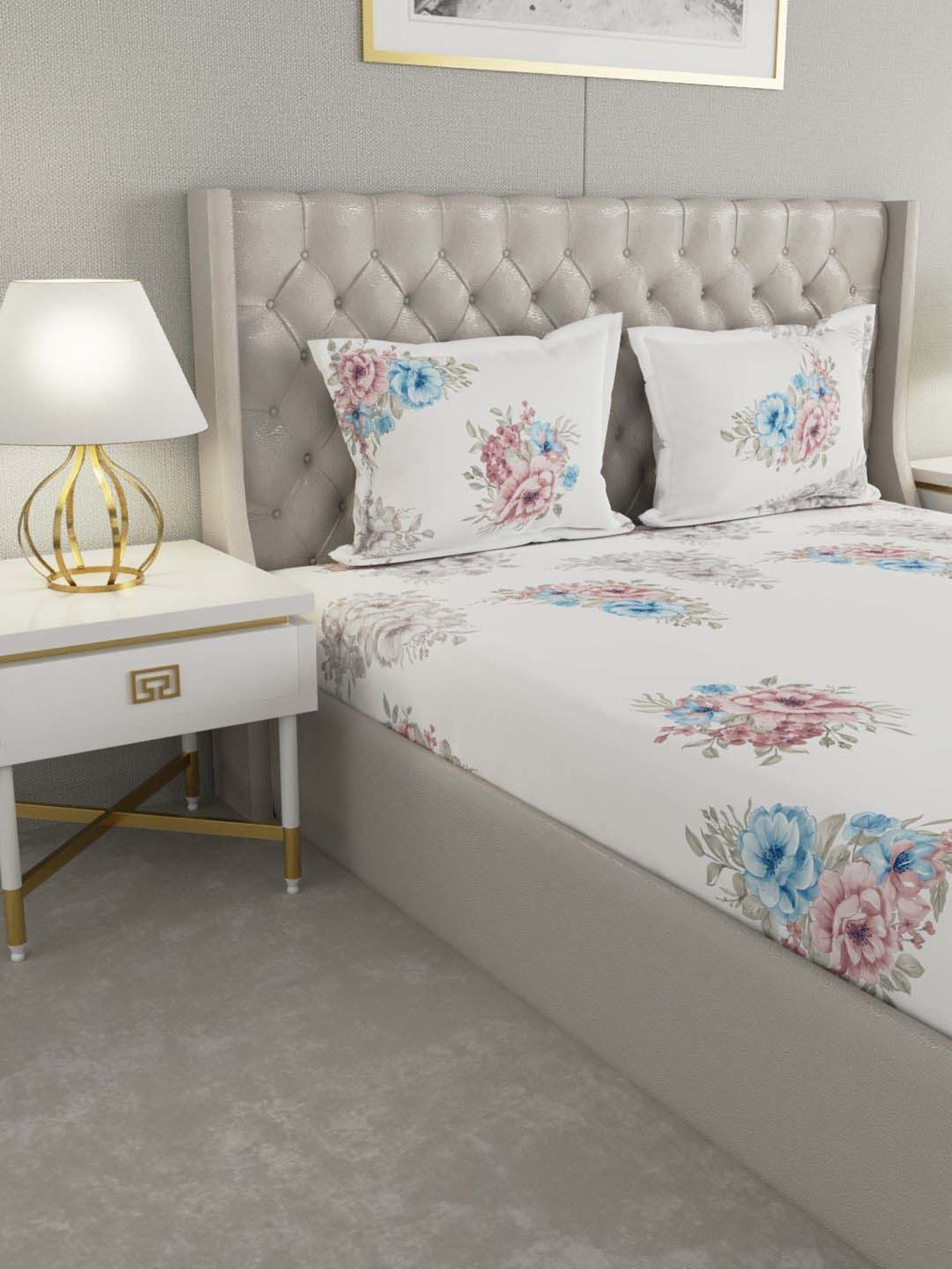 Raymond Home Vision White & Red 144 TC Cotton King Bedsheet with 2 Pillow Covers