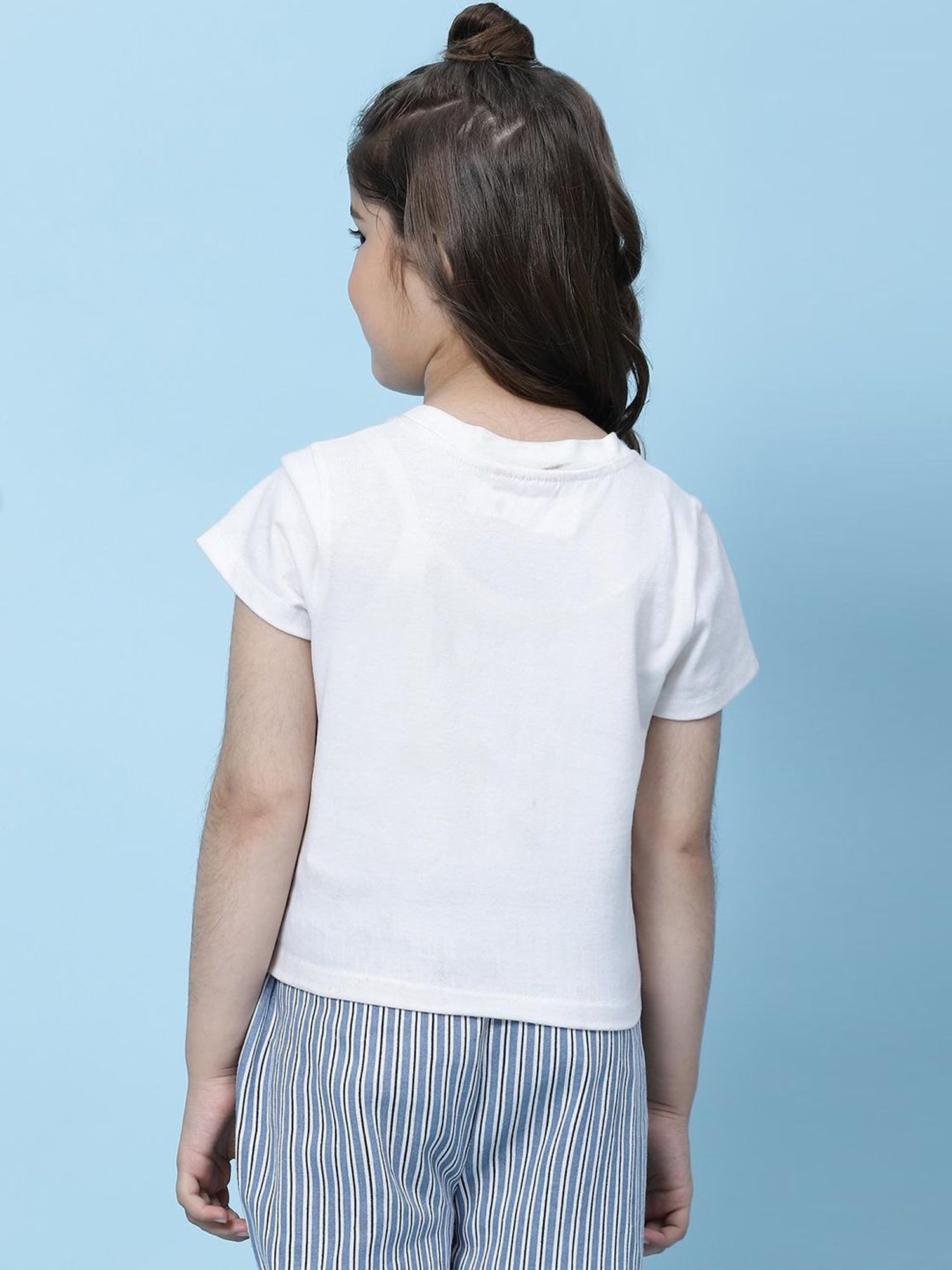BIBA Girls White Cotton Printed T-Shirt
