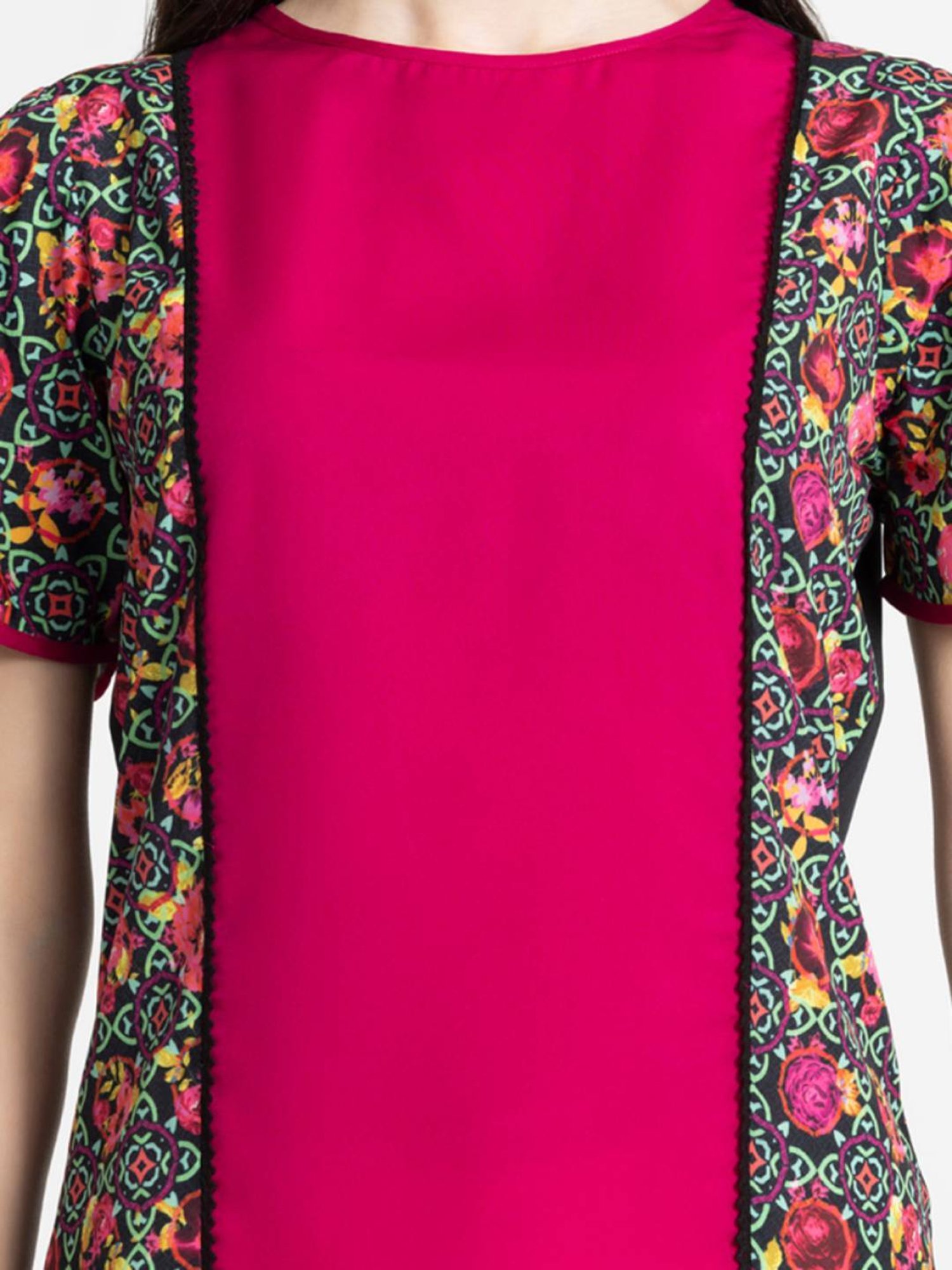 SHAYE Black & Pink Printed Top