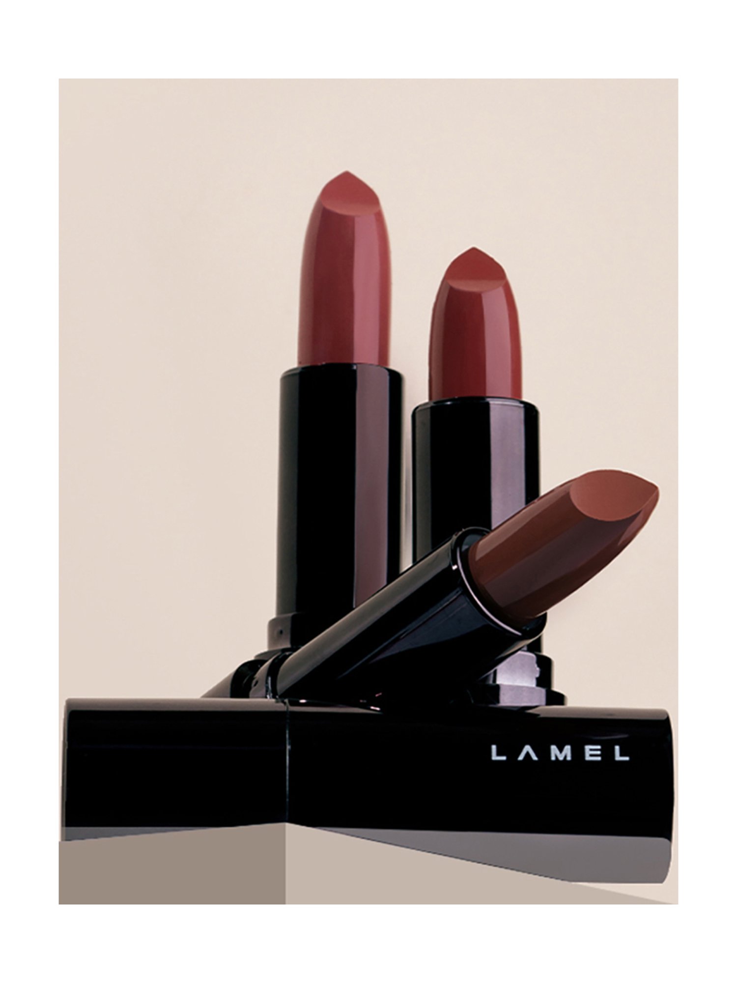 Lamel Silk Cover Silky Cream Lipstick 402 Pink Nude - 3.8 gm