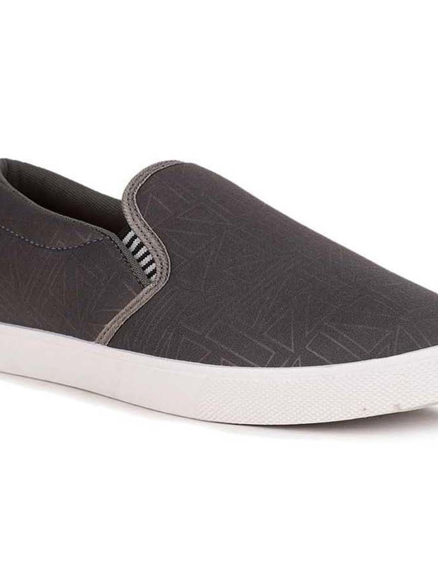 Bata Men's Grey Casual Plimsolls