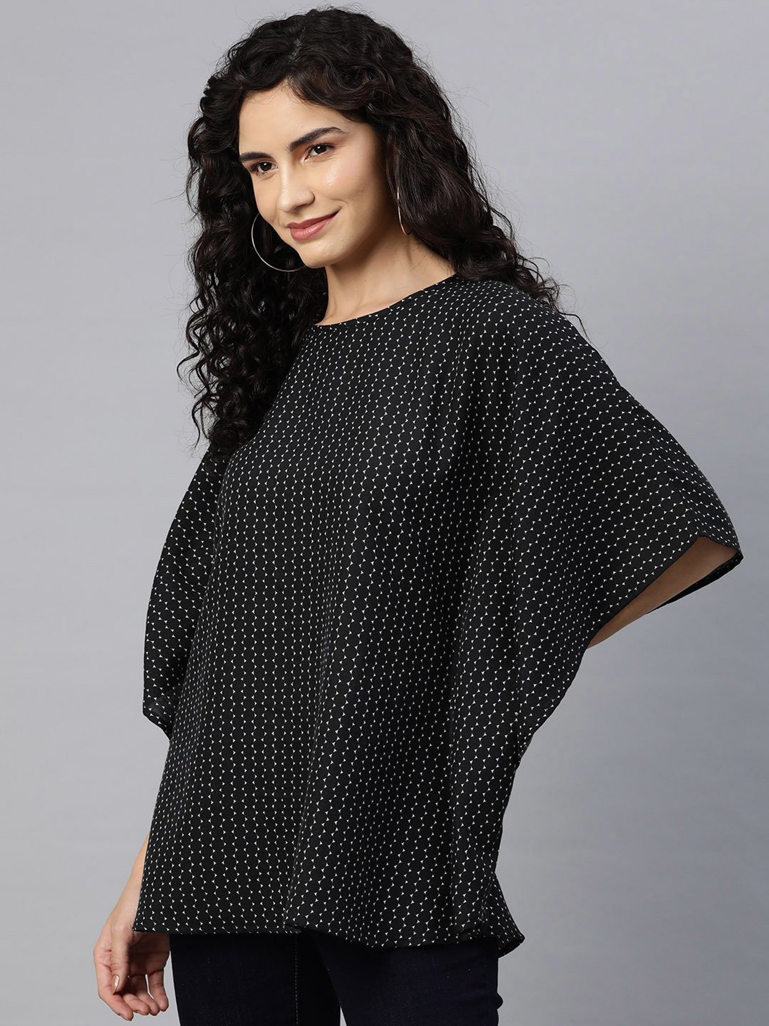 Cottinfab Black & White Printed Kaftan Top