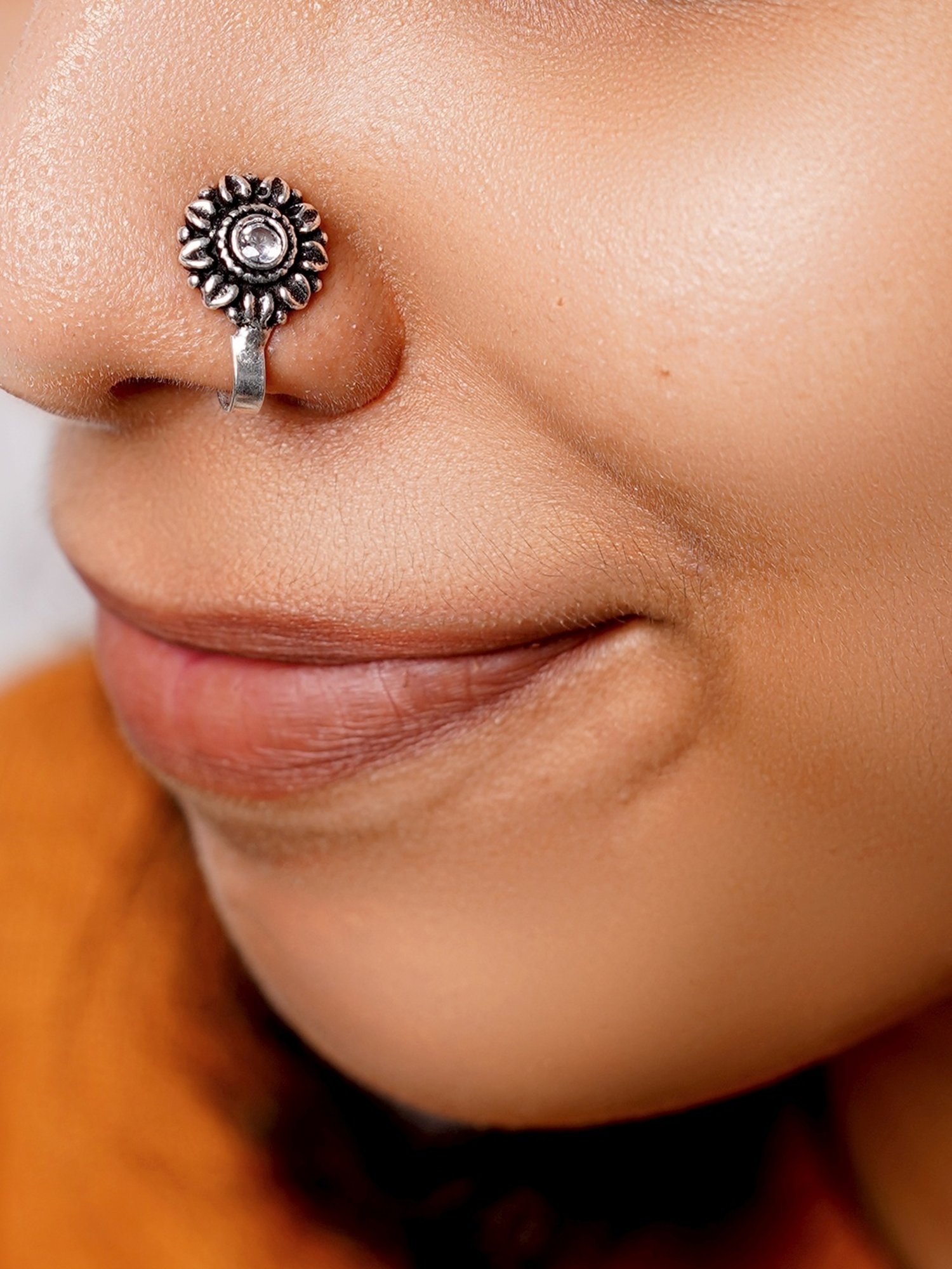 Teejh Ethnic Zia White Stone Floral Nose pin for Women