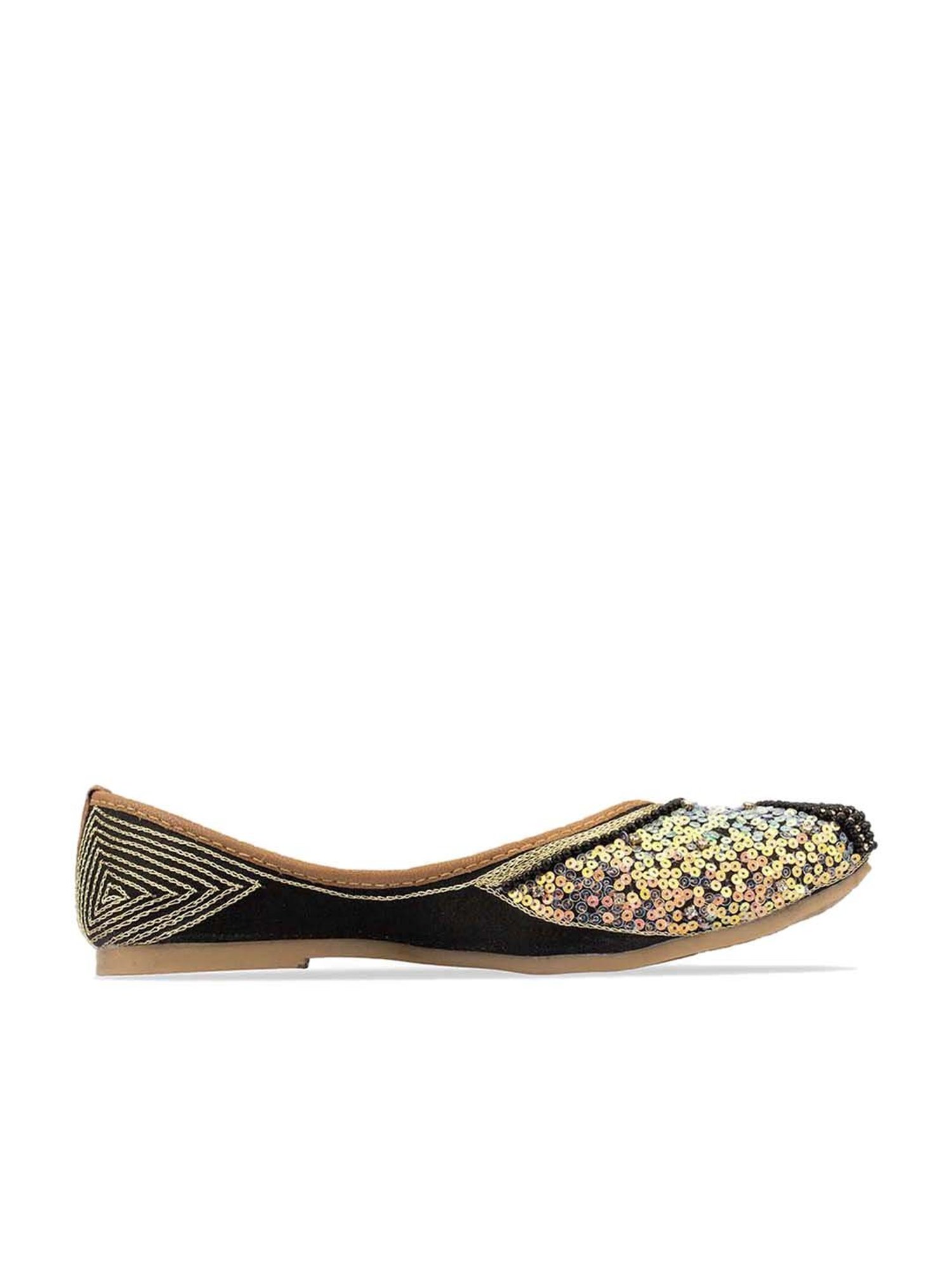 Desi Colour Women's Black Ethnic Juttis