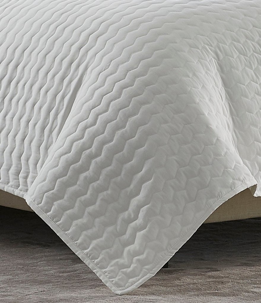 Vera Wang Herringbone Stitch Quilt Mini Set