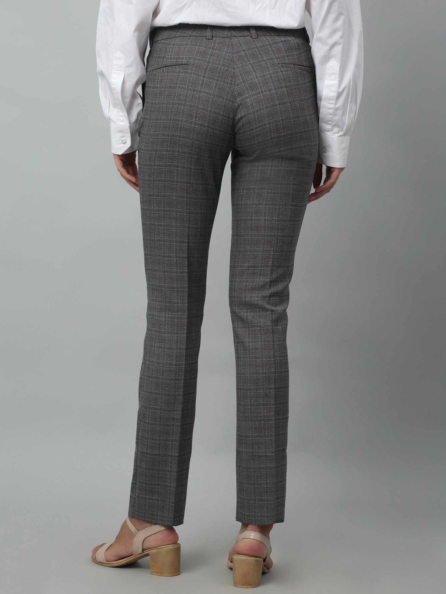 Crozo By Cantabil Black Checks Regular Fit Mid Rise Trousers