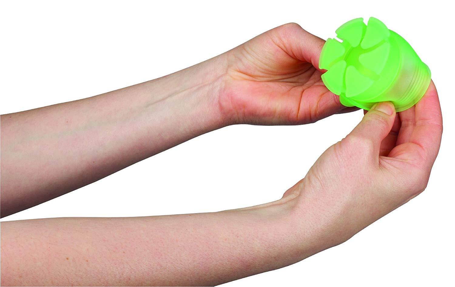 Digital Innovations The Nest &ndash; Tangle-Free Earphone / Earbud Case, Durable and Compact Storage System, Green (4100900)