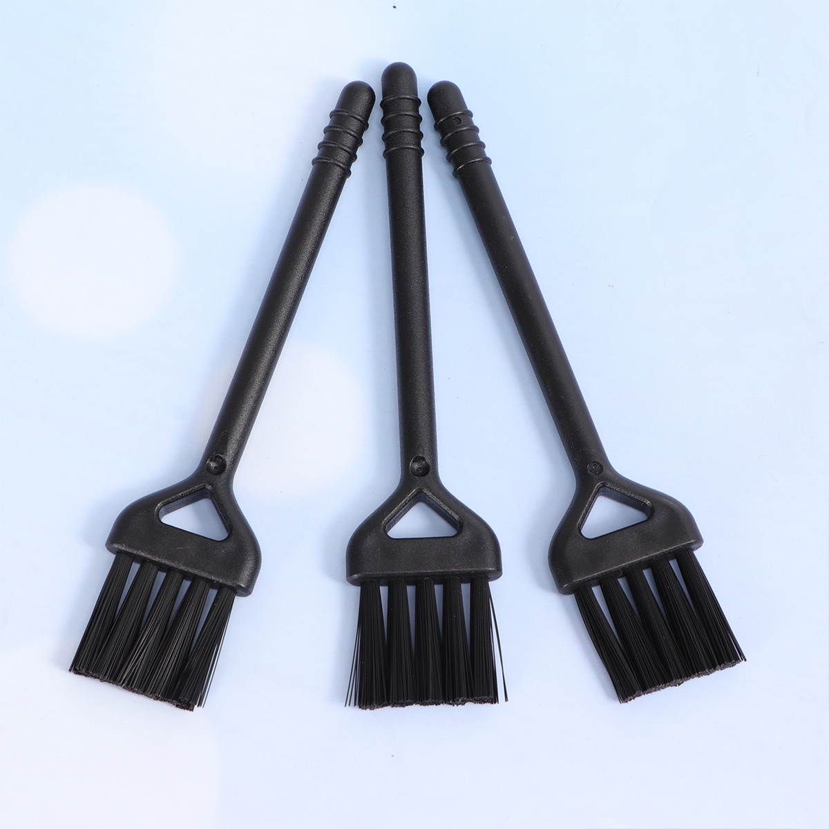 20pcs Small Cleaning Brush Multifunctional Dedusting Brush Maintenance Brush for Paint Keyboard