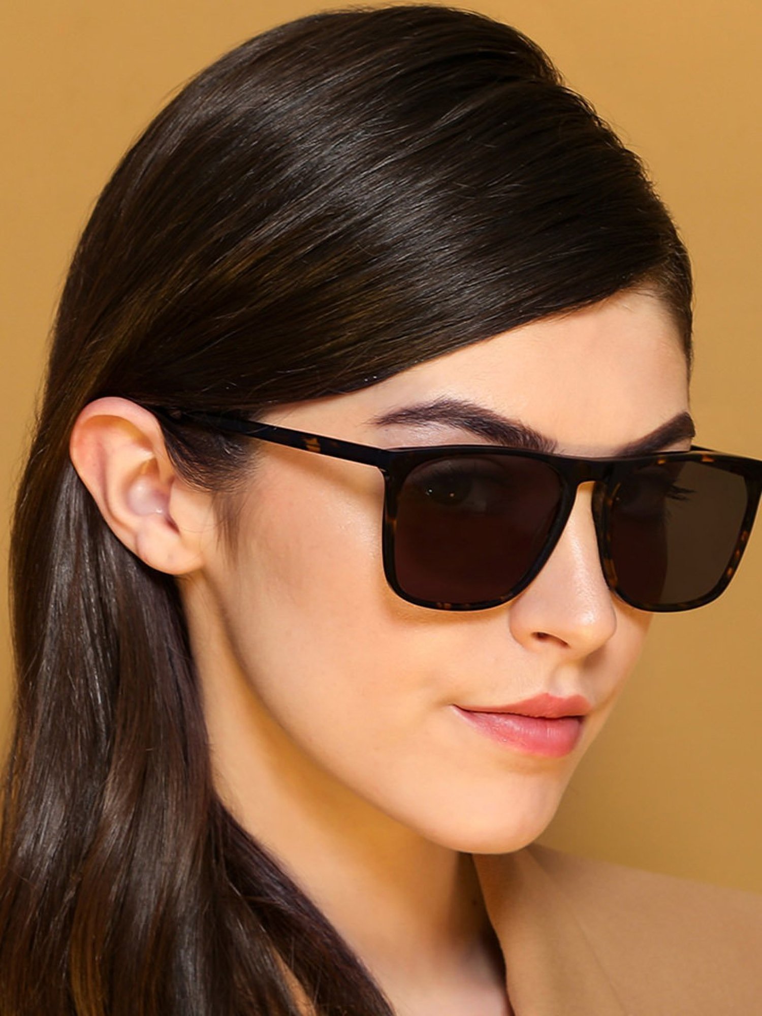 John Jacobs JJ S11089 Green Square Sunglasses