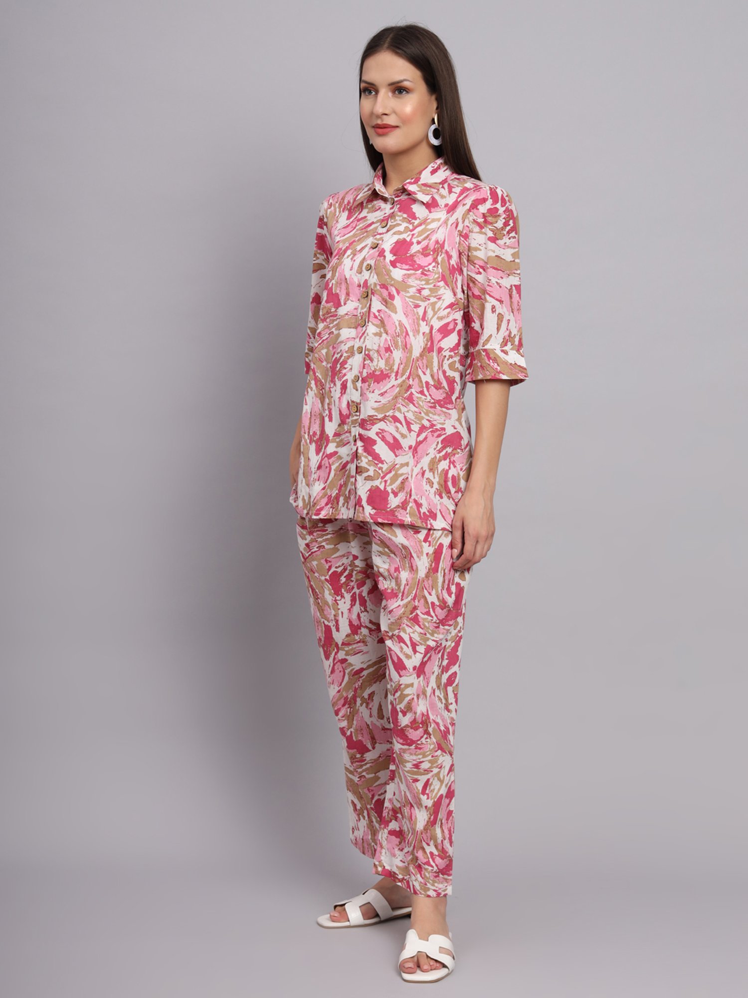 DECKEDUP Lavender Printed Co-Ord Set